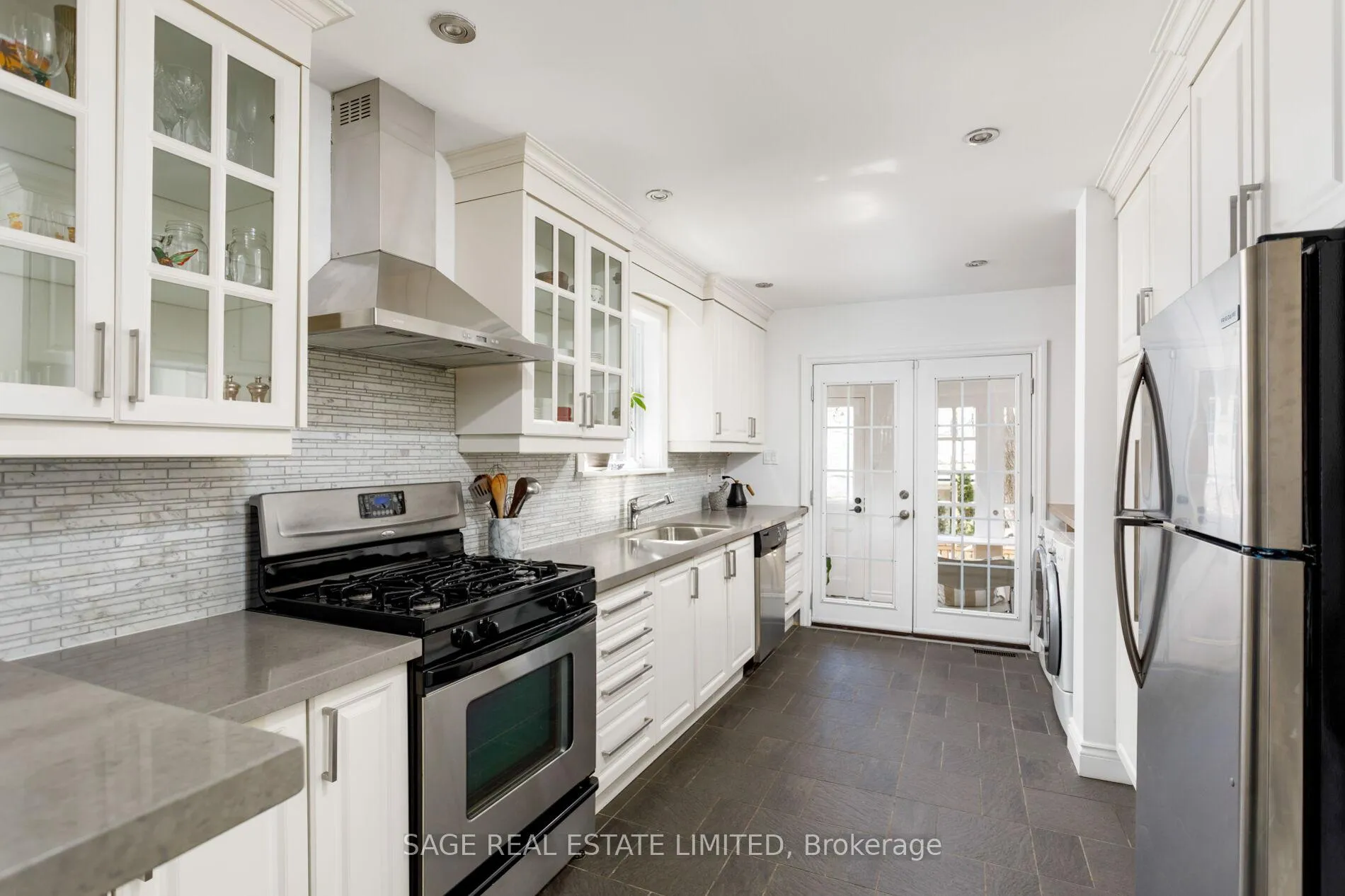 Photo 12 of 206 Hamilton Street, Toronto, South Riverdale — HOMEH