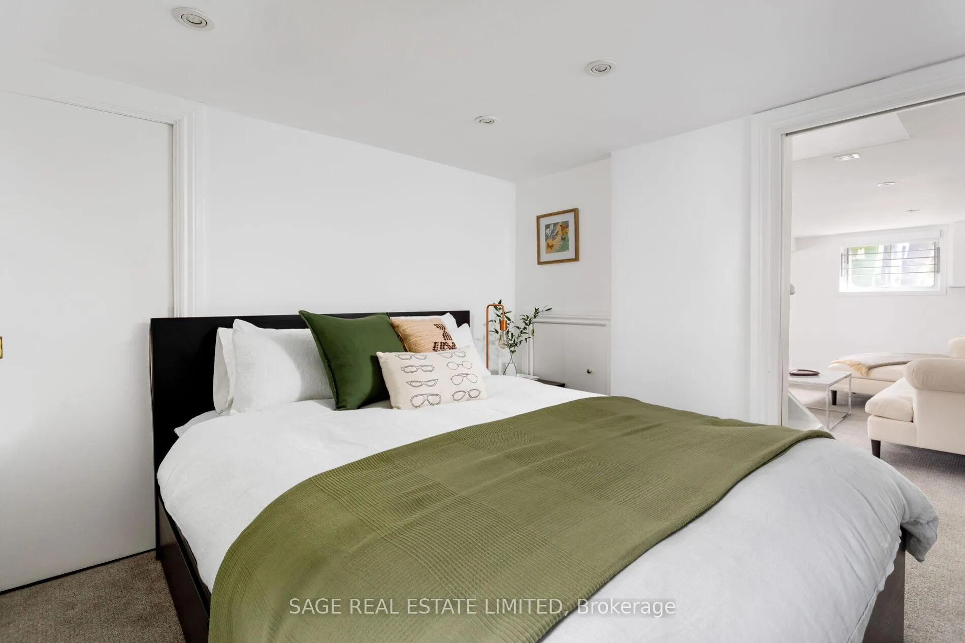 Photo 35 of 206 Hamilton Street, Toronto, South Riverdale — HOMEH