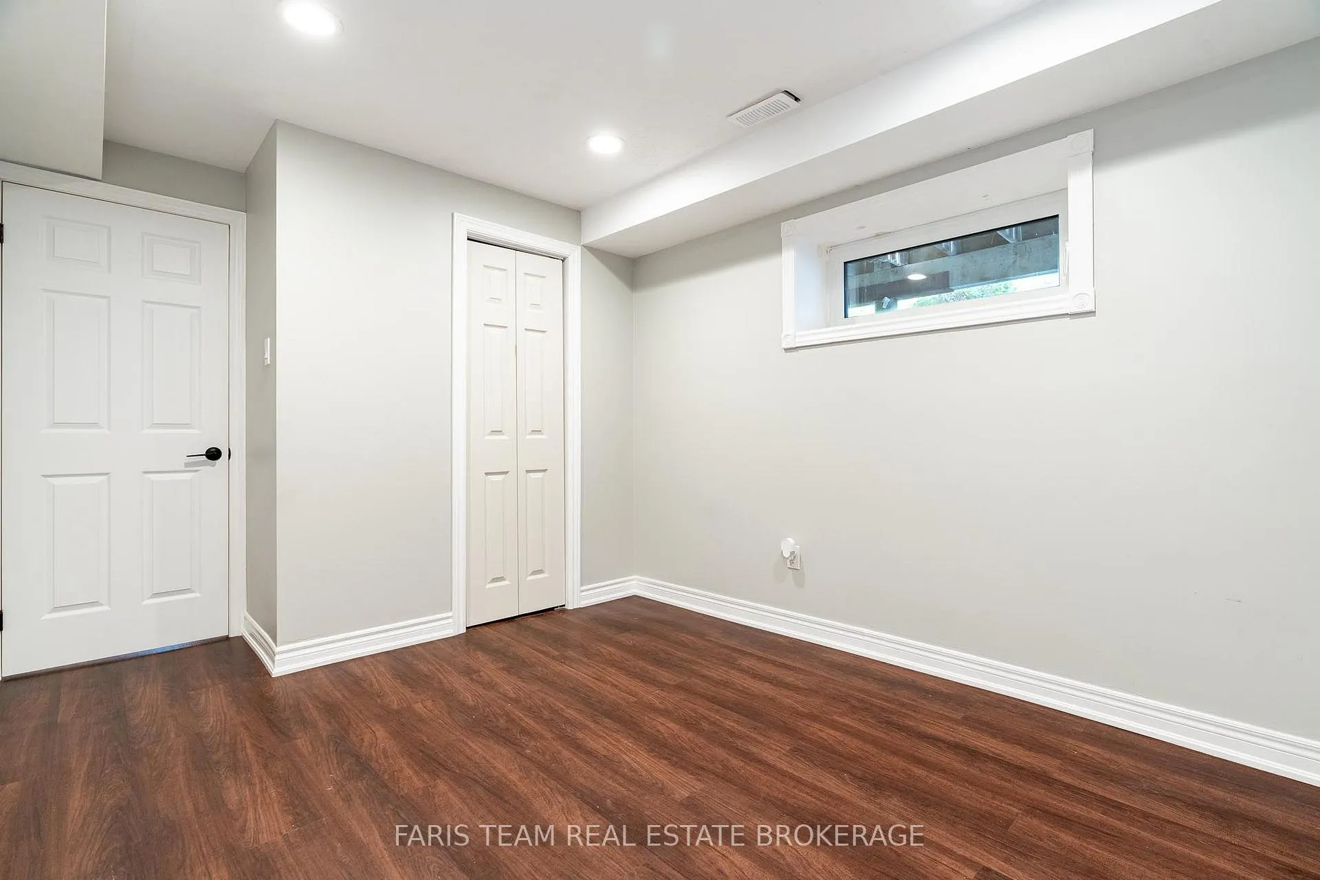 Photo 38 of 104 Knox Road E, Wasaga Beach — HOMEH