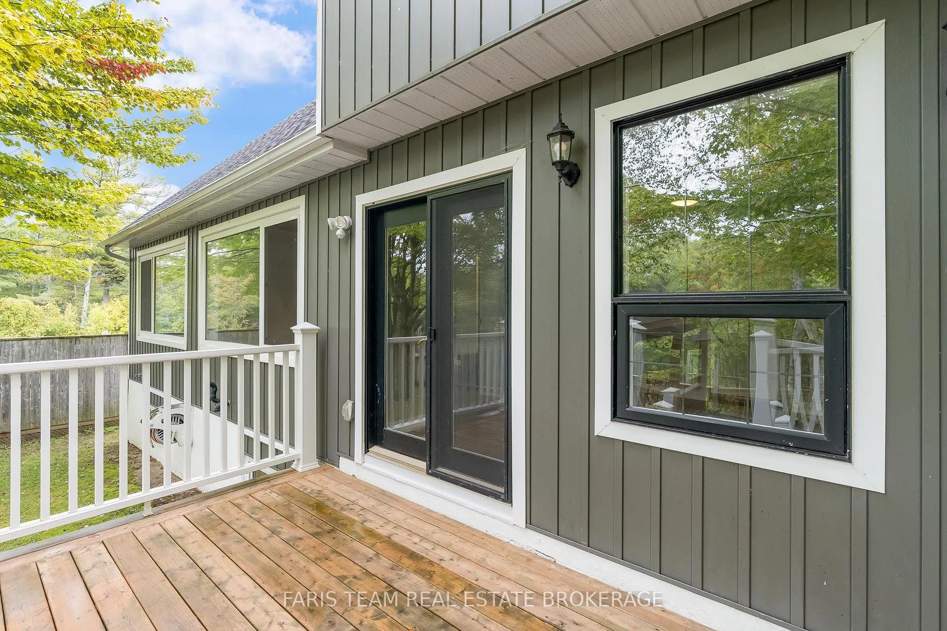 Photo 43 of 104 Knox Road E, Wasaga Beach — HOMEH