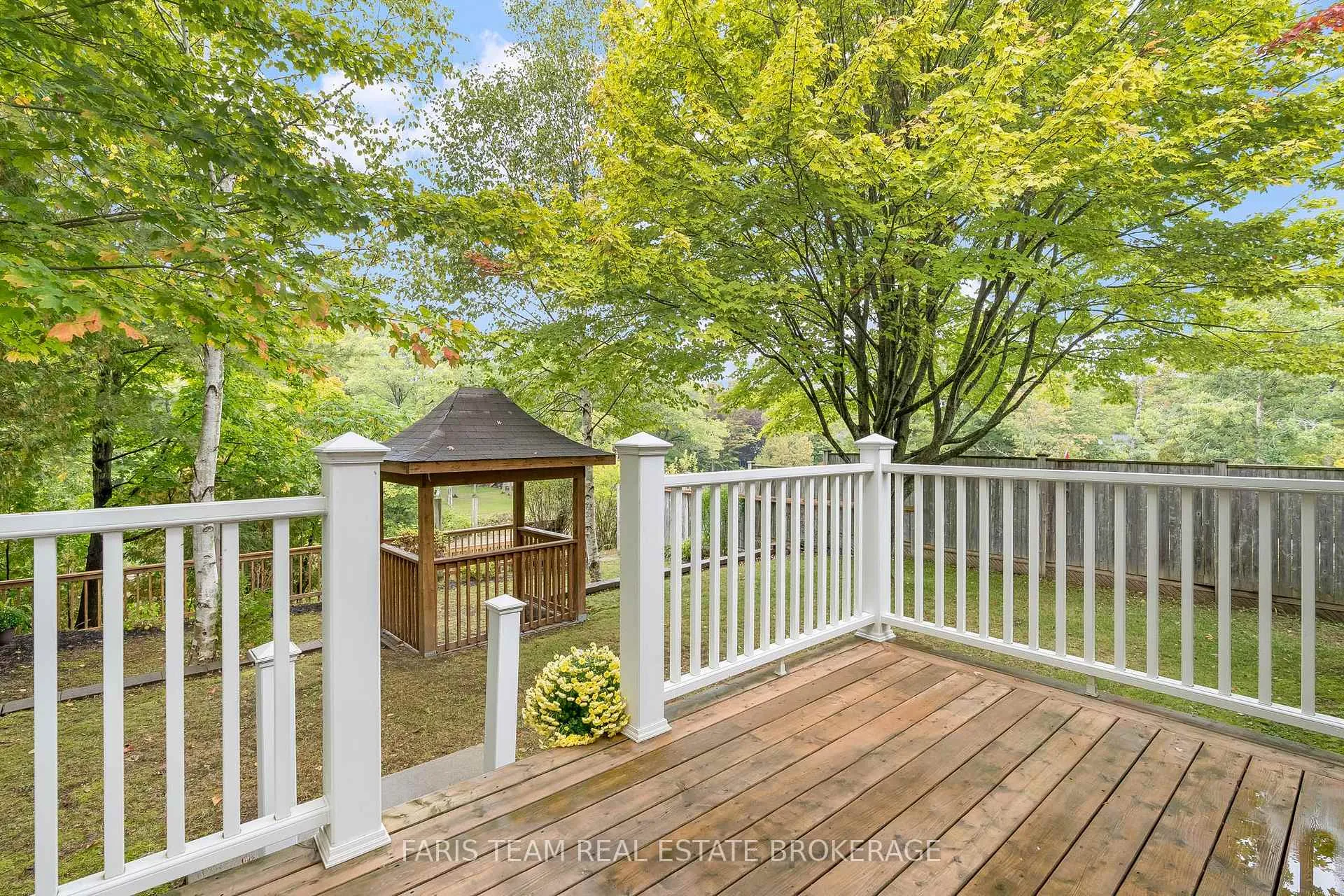 Photo 44 of 104 Knox Road E, Wasaga Beach — HOMEH