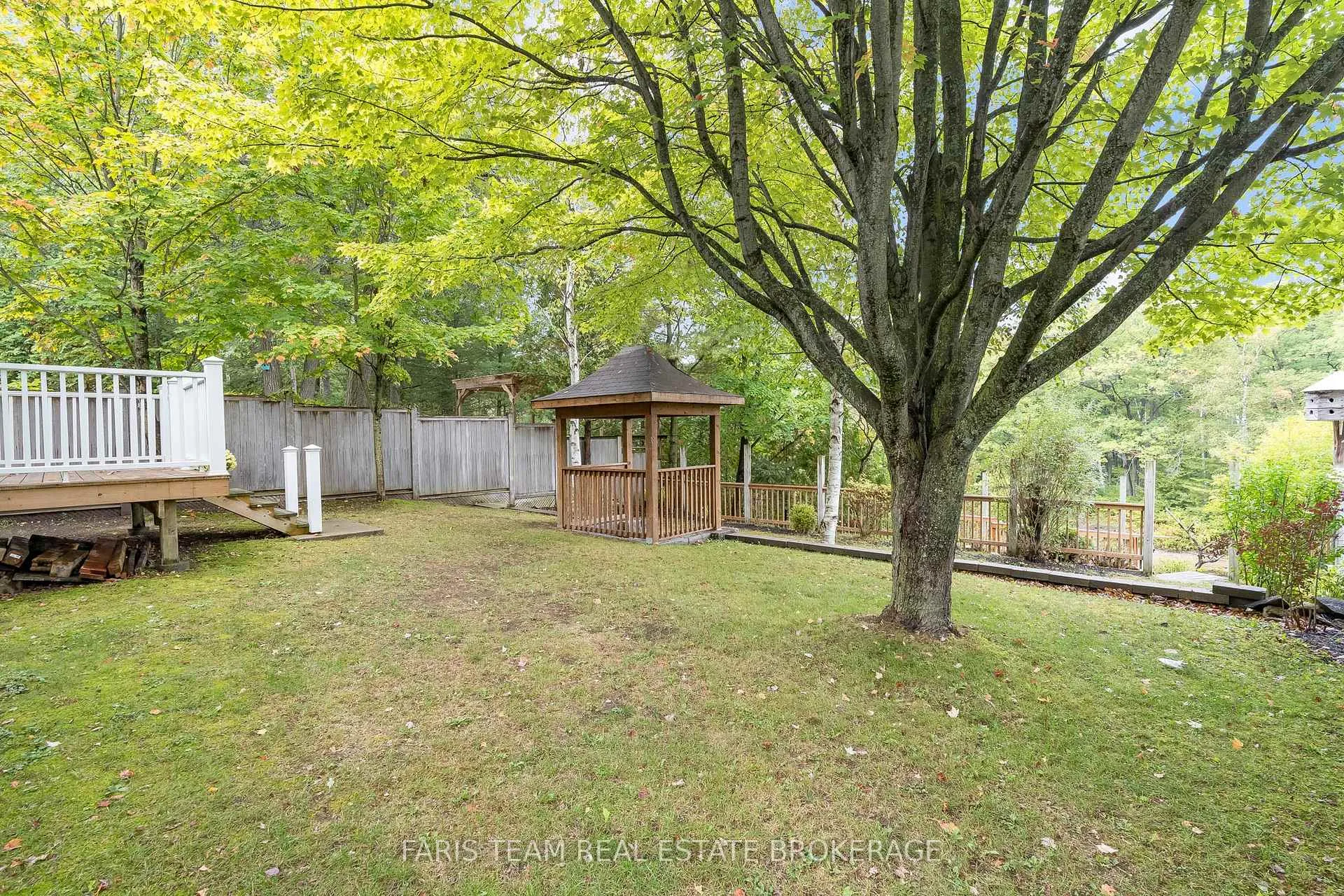 Photo 46 of 104 Knox Road E, Wasaga Beach — HOMEH