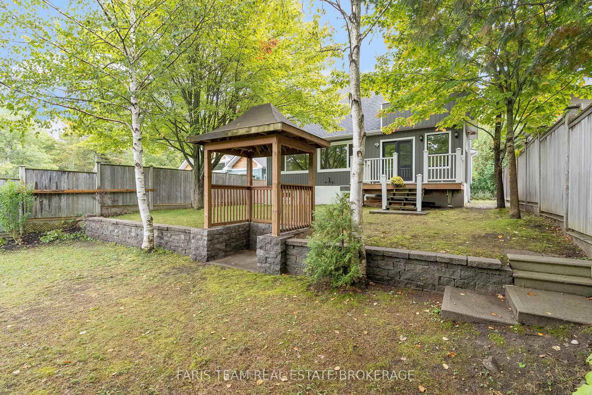 Photo 48 of 104 Knox Road E, Wasaga Beach — HOMEH