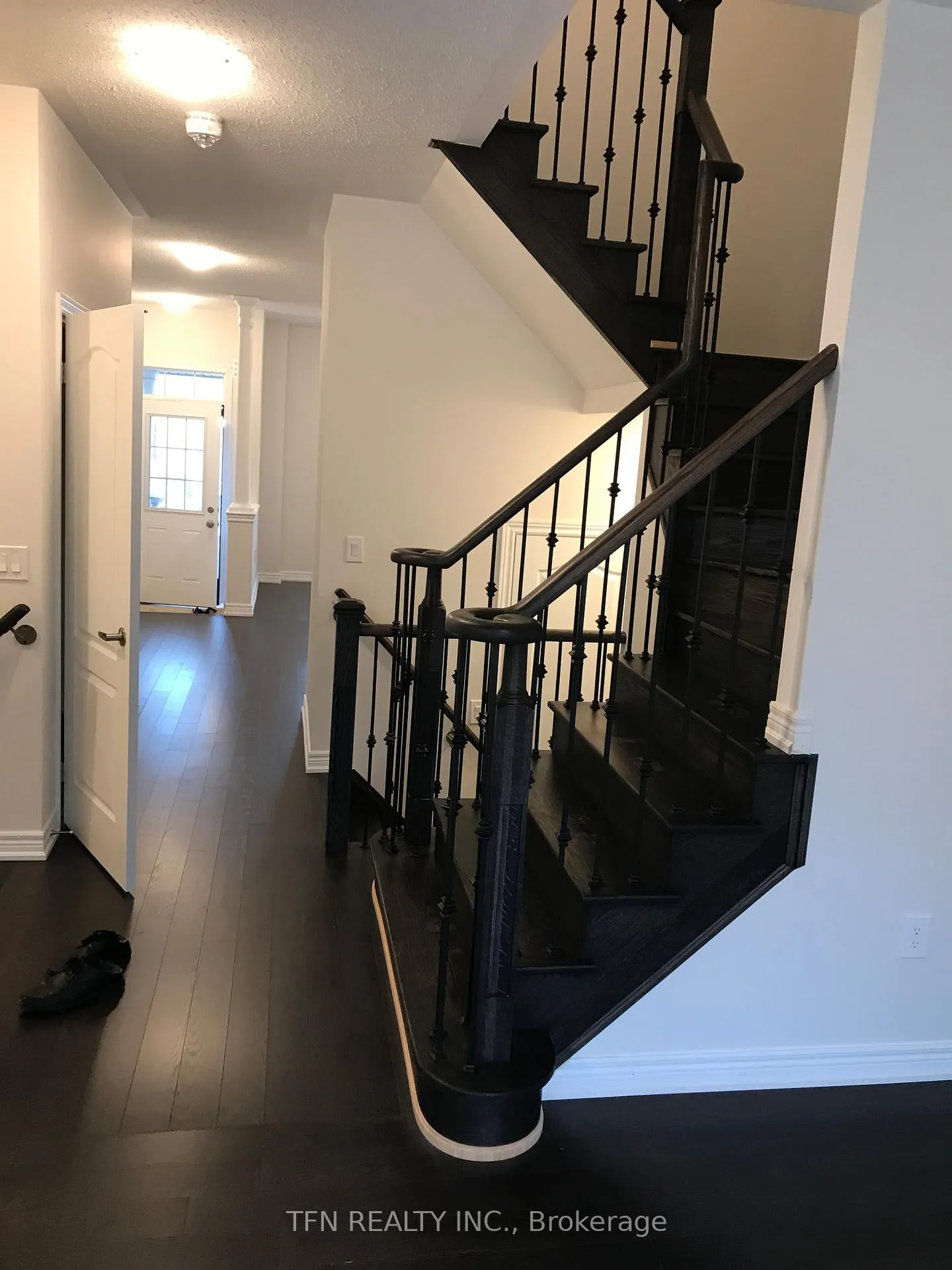 Photo 5 of 32 Spokanne Street, Brampton, Sandringham-Wellington North — HOMEH