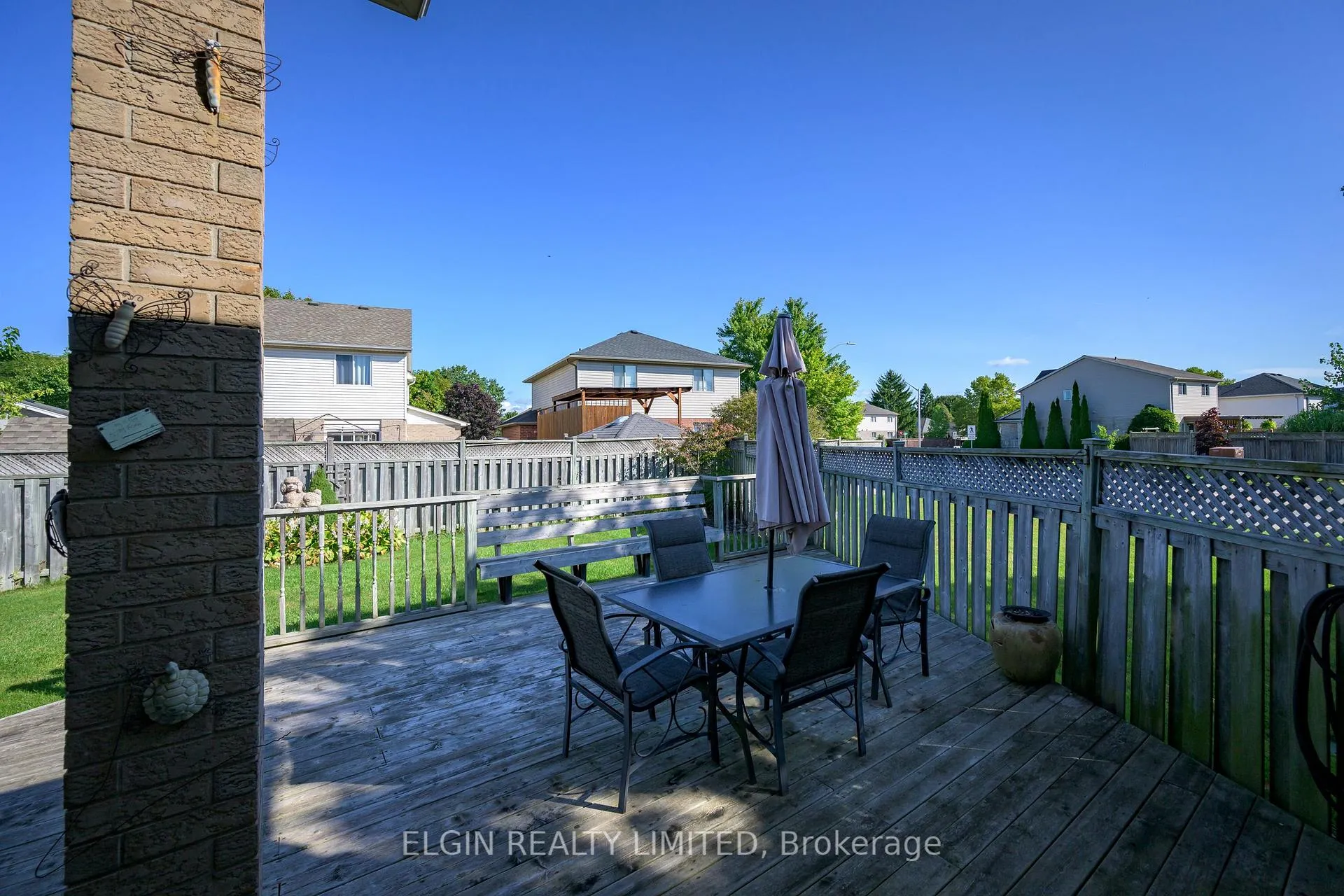 Photo 24 of 2 Galbraith Court, St. Thomas — HOMEH