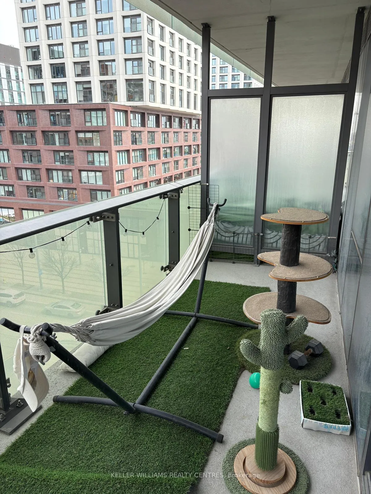 Photo 10 of Unit 504, 390 Cherry Street, Toronto, Waterfront Communities — HOMEH