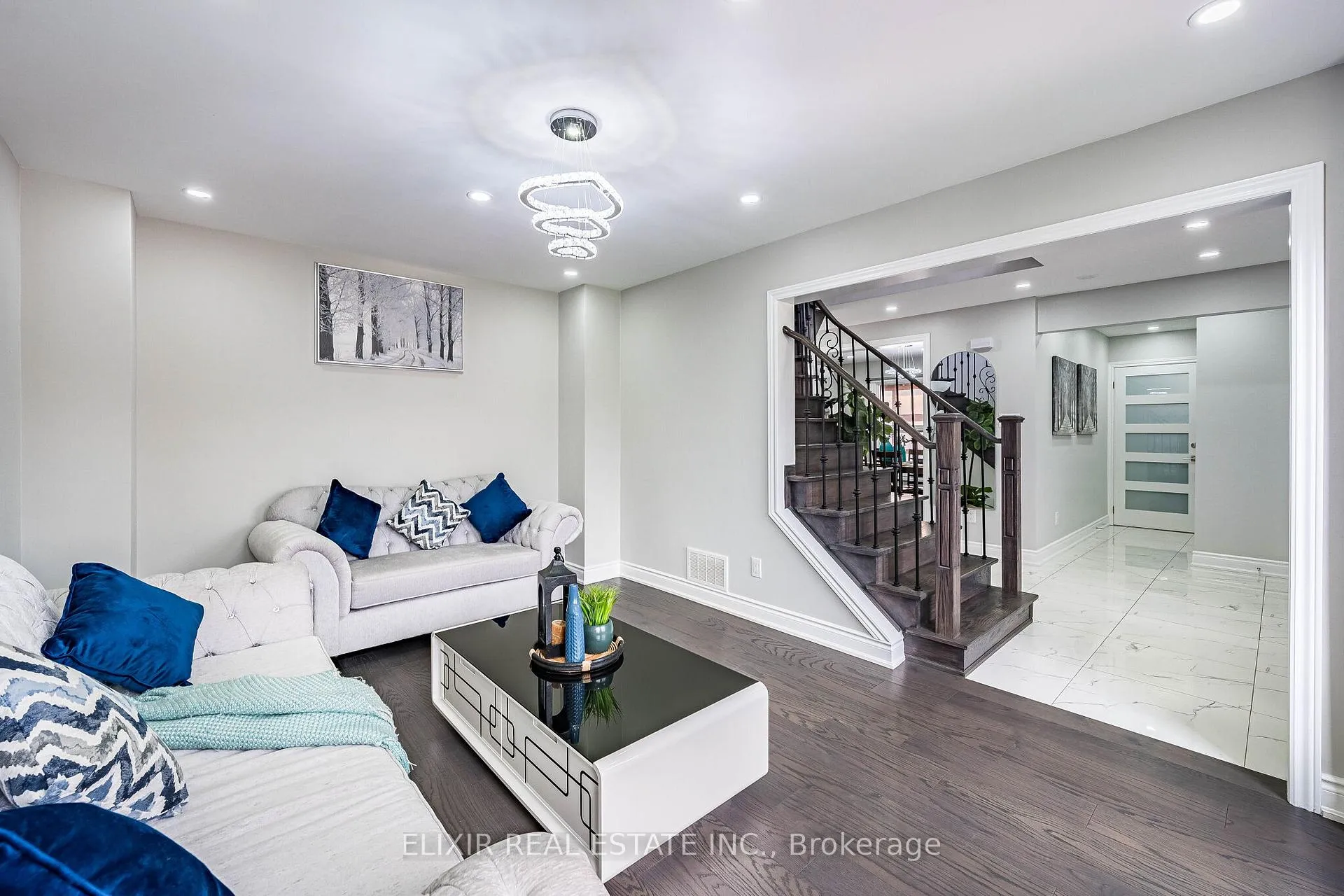 Photo 6 of 82 Kimbark Drive, Brampton, Northwood Park — HOMEH