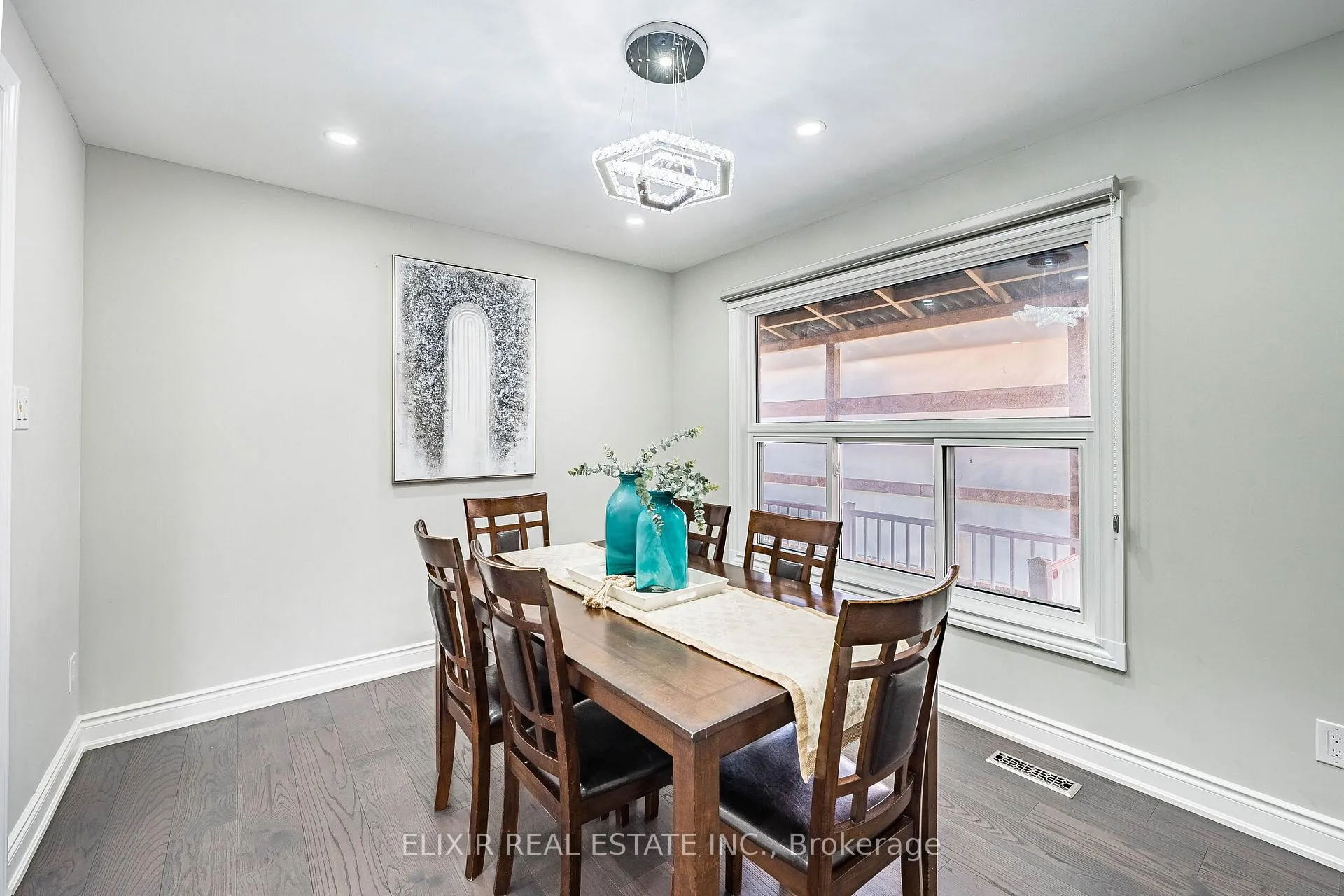 Photo 9 of 82 Kimbark Drive, Brampton, Northwood Park — HOMEH