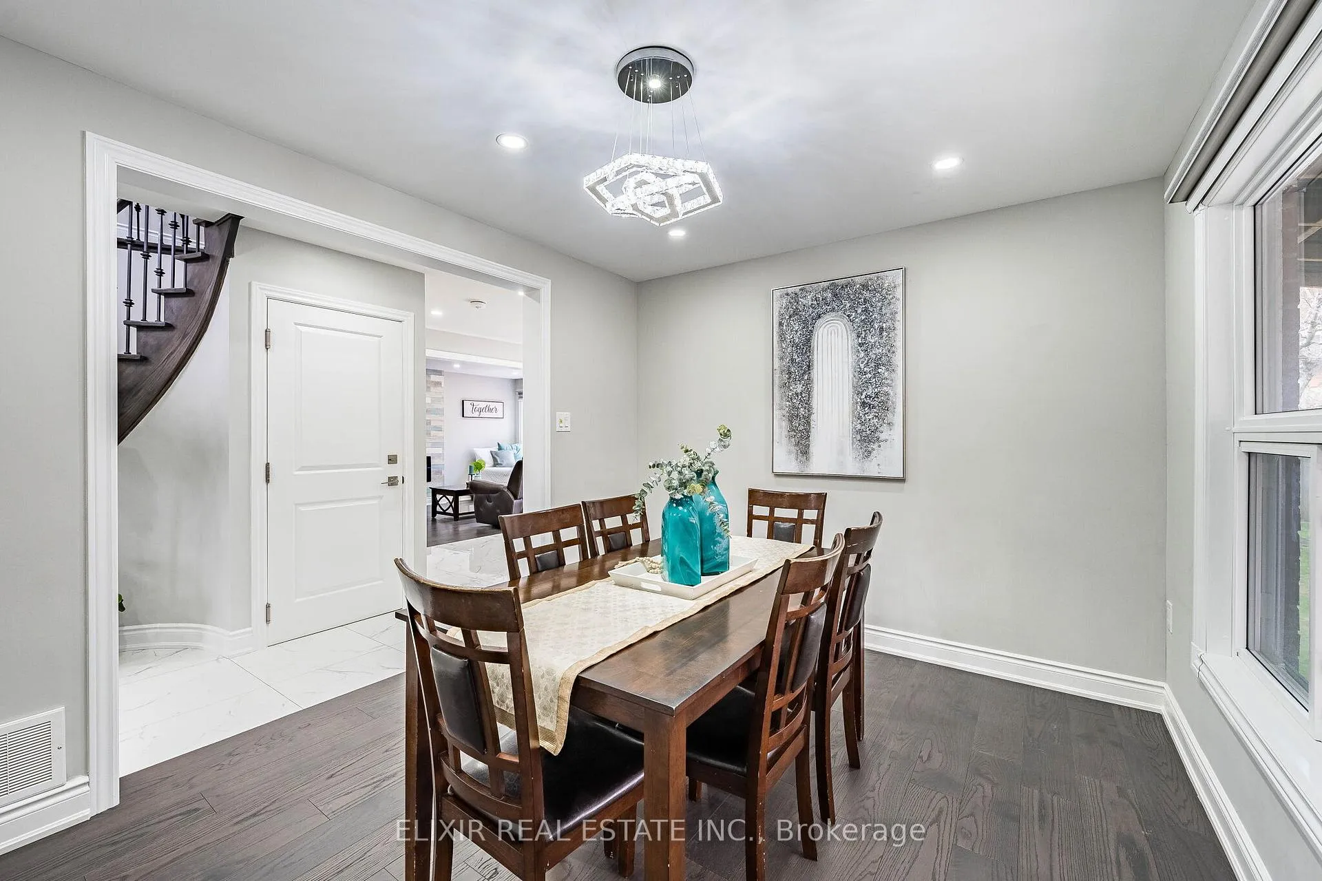 Photo 11 of 82 Kimbark Drive, Brampton, Northwood Park — HOMEH