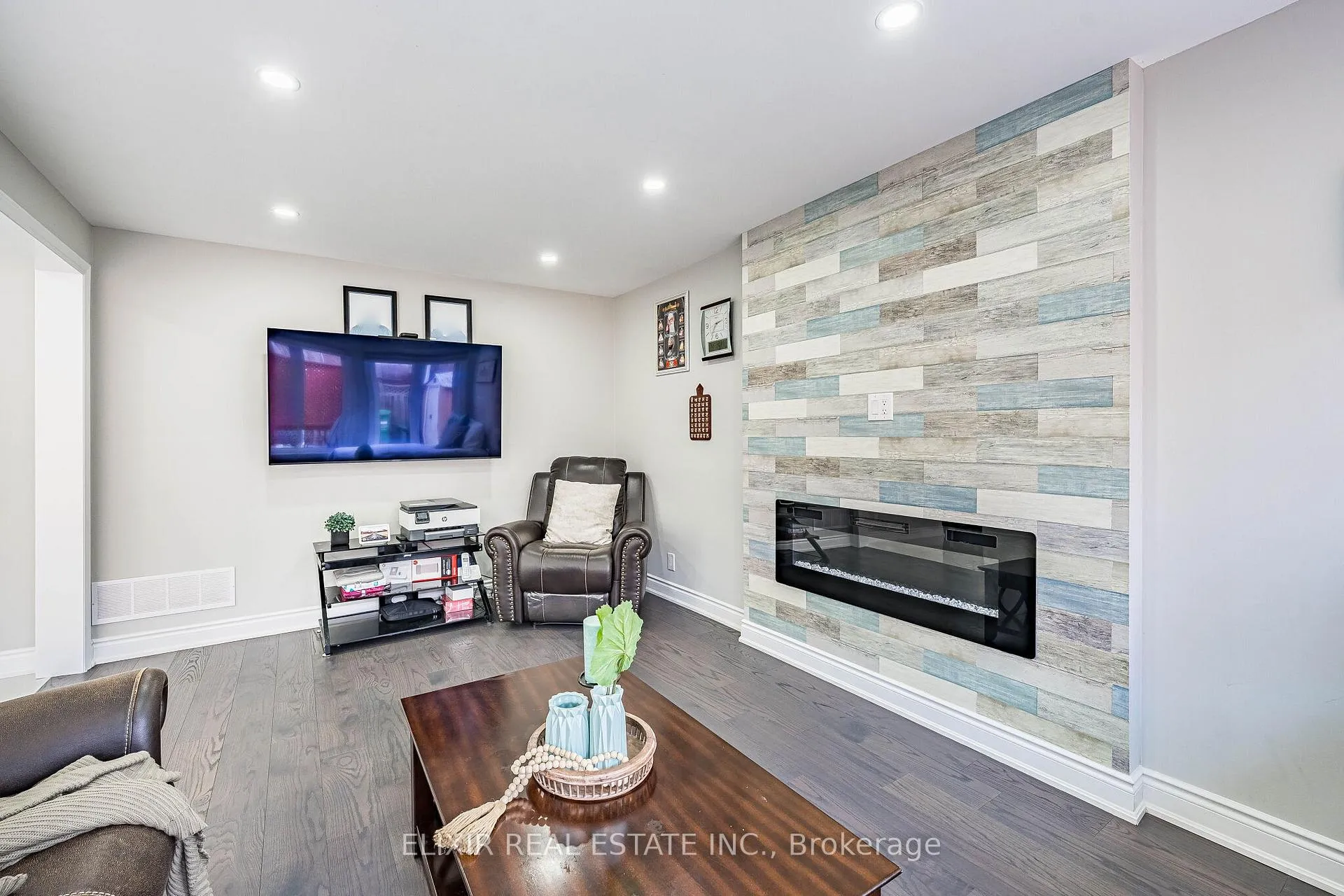 Photo 13 of 82 Kimbark Drive, Brampton, Northwood Park — HOMEH