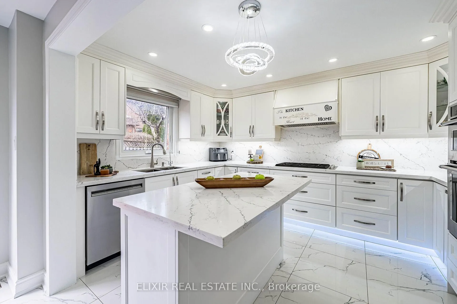Photo 14 of 82 Kimbark Drive, Brampton, Northwood Park — HOMEH