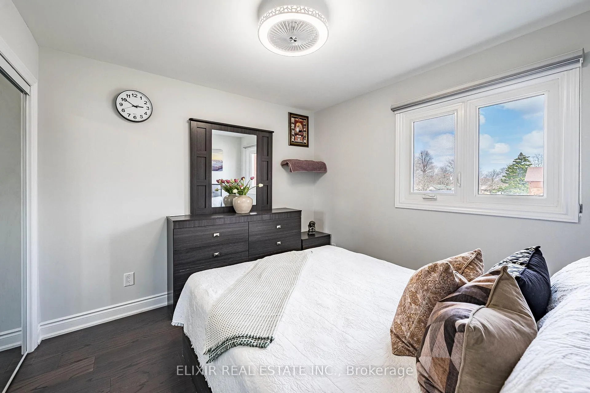 Photo 33 of 82 Kimbark Drive, Brampton, Northwood Park — HOMEH
