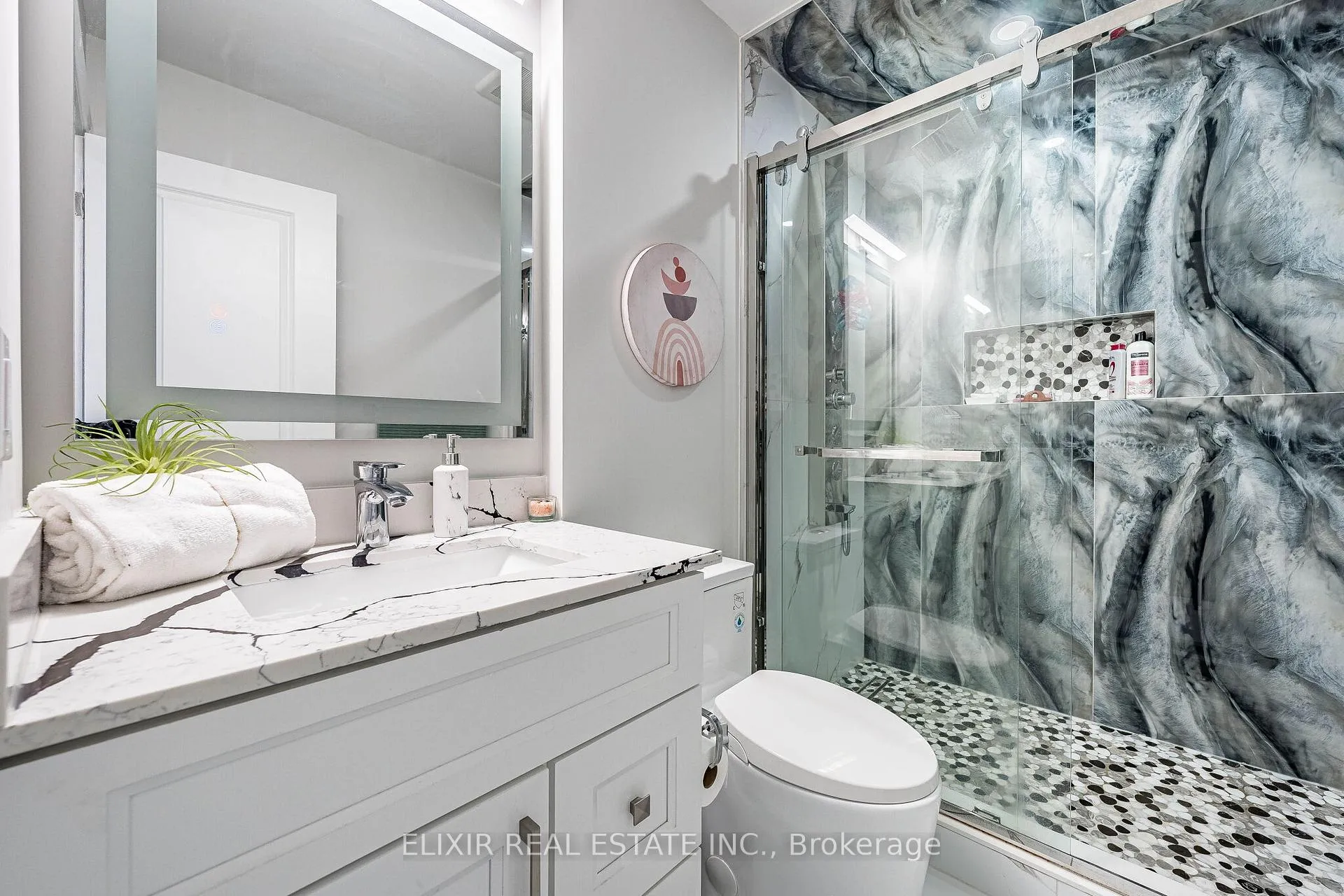 Photo 36 of 82 Kimbark Drive, Brampton, Northwood Park — HOMEH