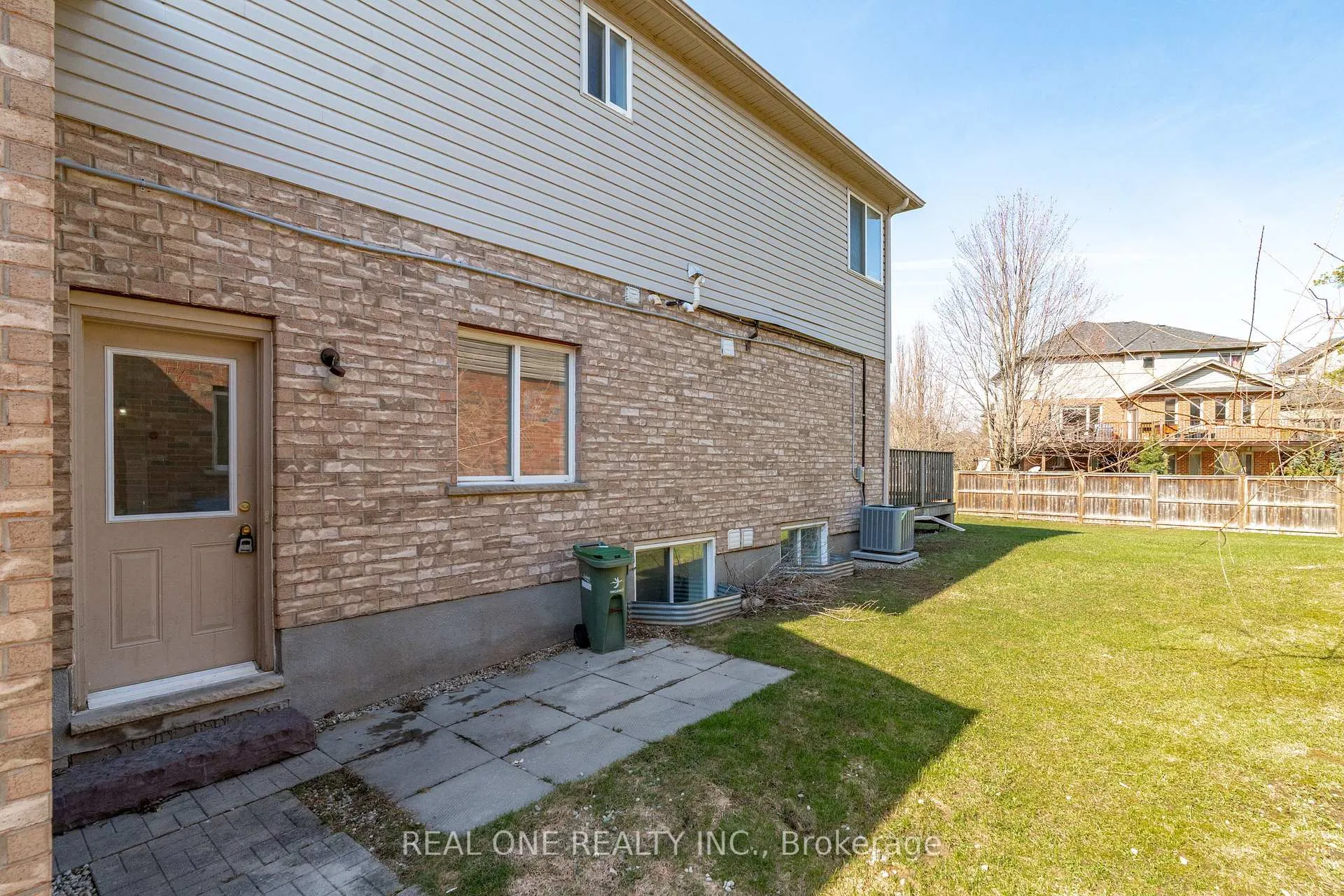 Photo 2 of Unit Basement, 132 Dawn Avenue, Guelph, Clairfields/Hanlon Business Park — HOMEH