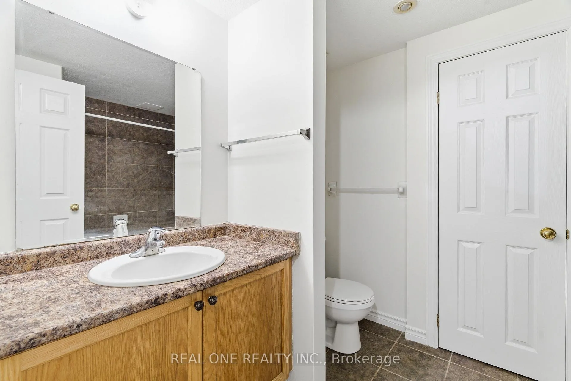 Photo 12 of Unit Basement, 132 Dawn Avenue, Guelph, Clairfields/Hanlon Business Park — HOMEH