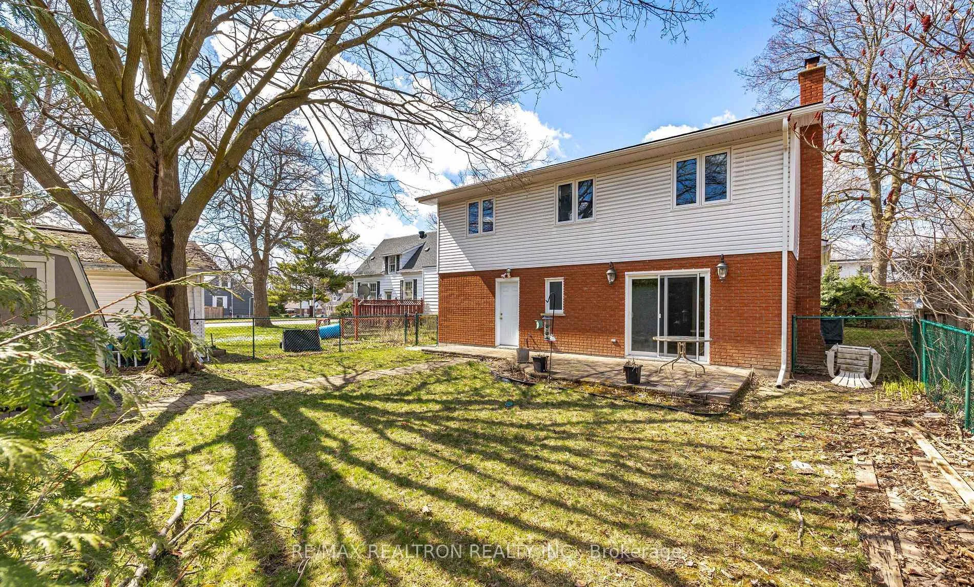 Photo 28 of 143 Peel Street, Barrie, Wellington — HOMEH