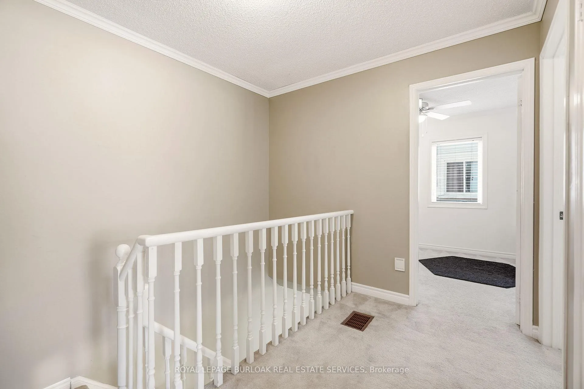 Photo 15 of 95 Thornlodge Drive, Hamilton, Waterdown — HOMEH