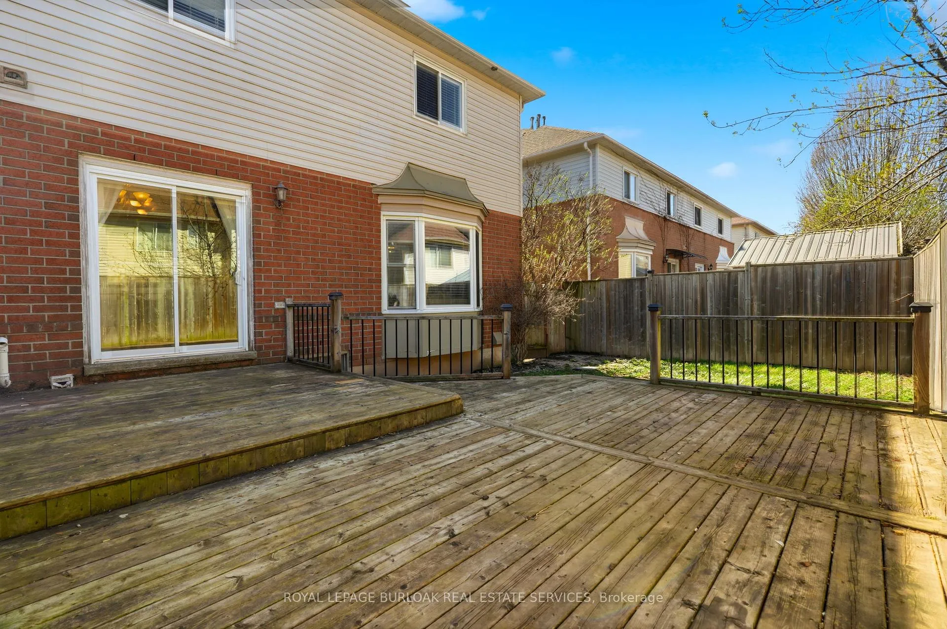 Photo 29 of 95 Thornlodge Drive, Hamilton, Waterdown — HOMEH