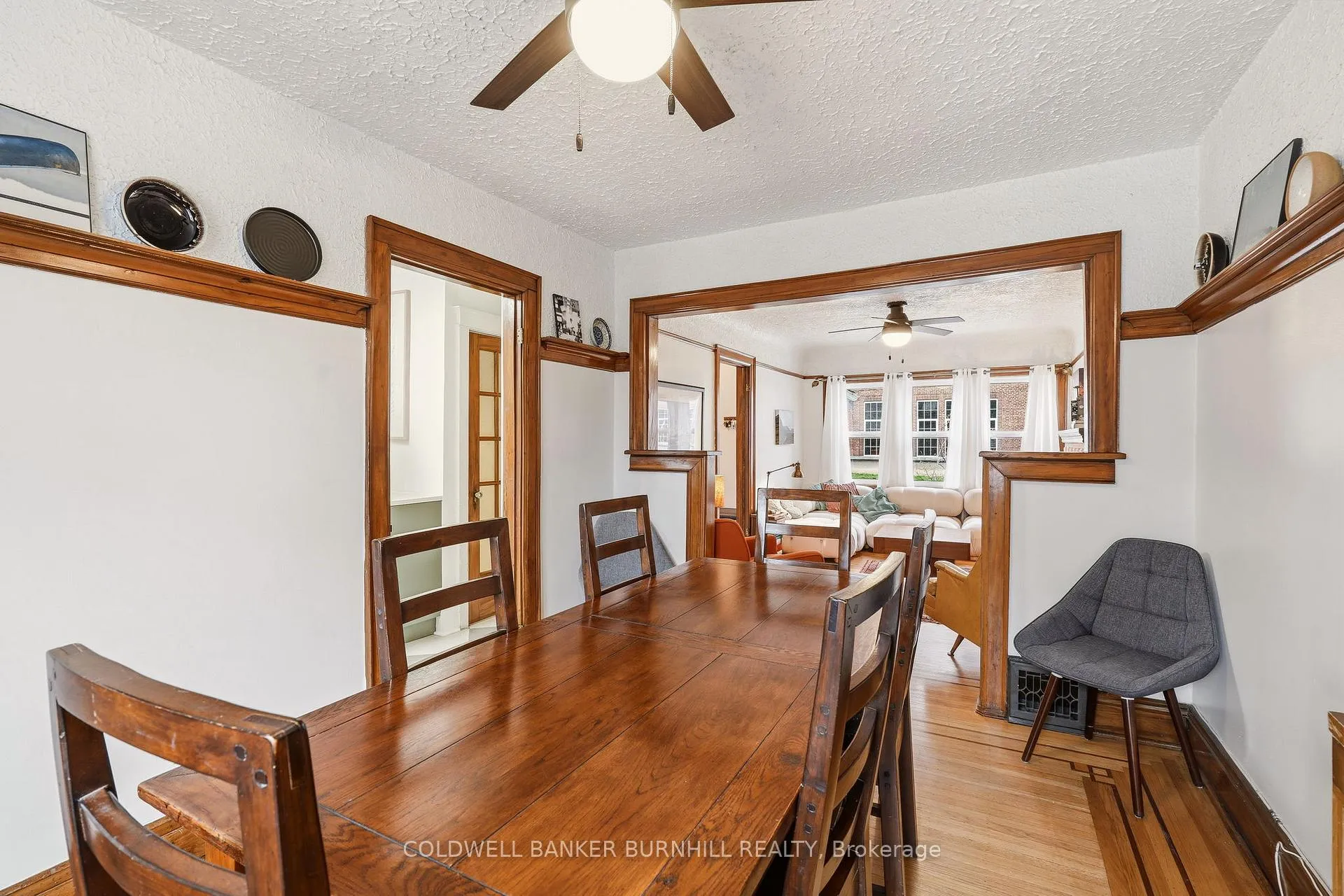 Photo 25 of 80 Weir Street N, Hamilton, Homeside — HOMEH