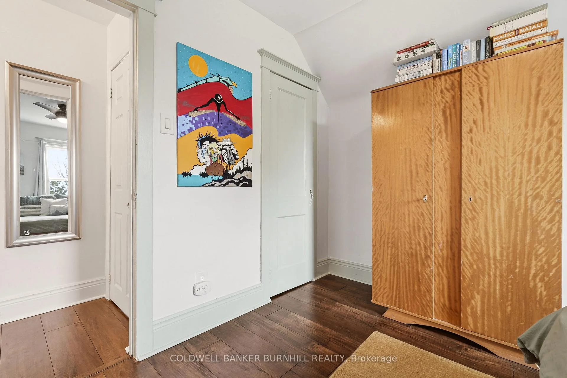Photo 28 of 80 Weir Street N, Hamilton, Homeside — HOMEH