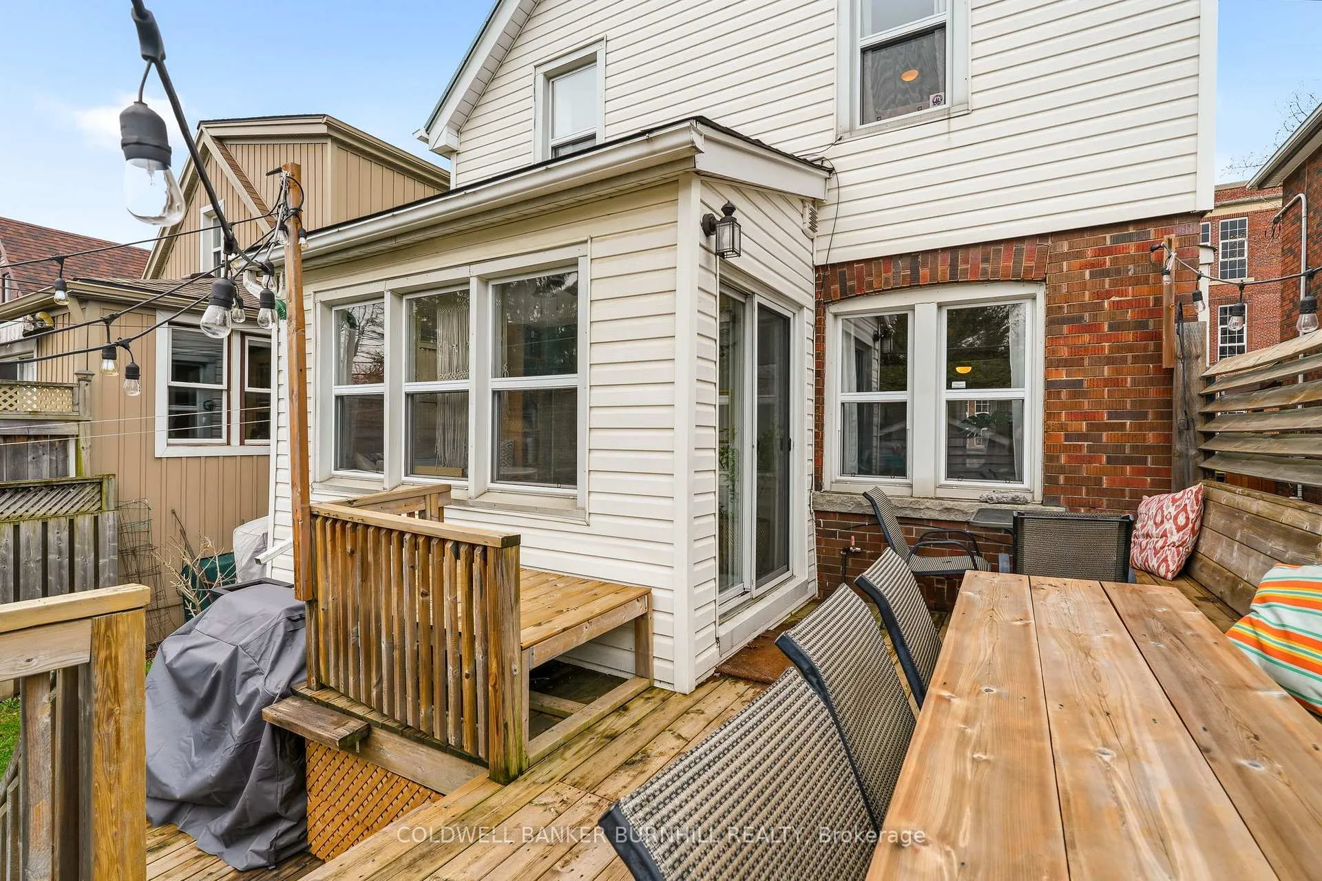 Photo 40 of 80 Weir Street N, Hamilton, Homeside — HOMEH
