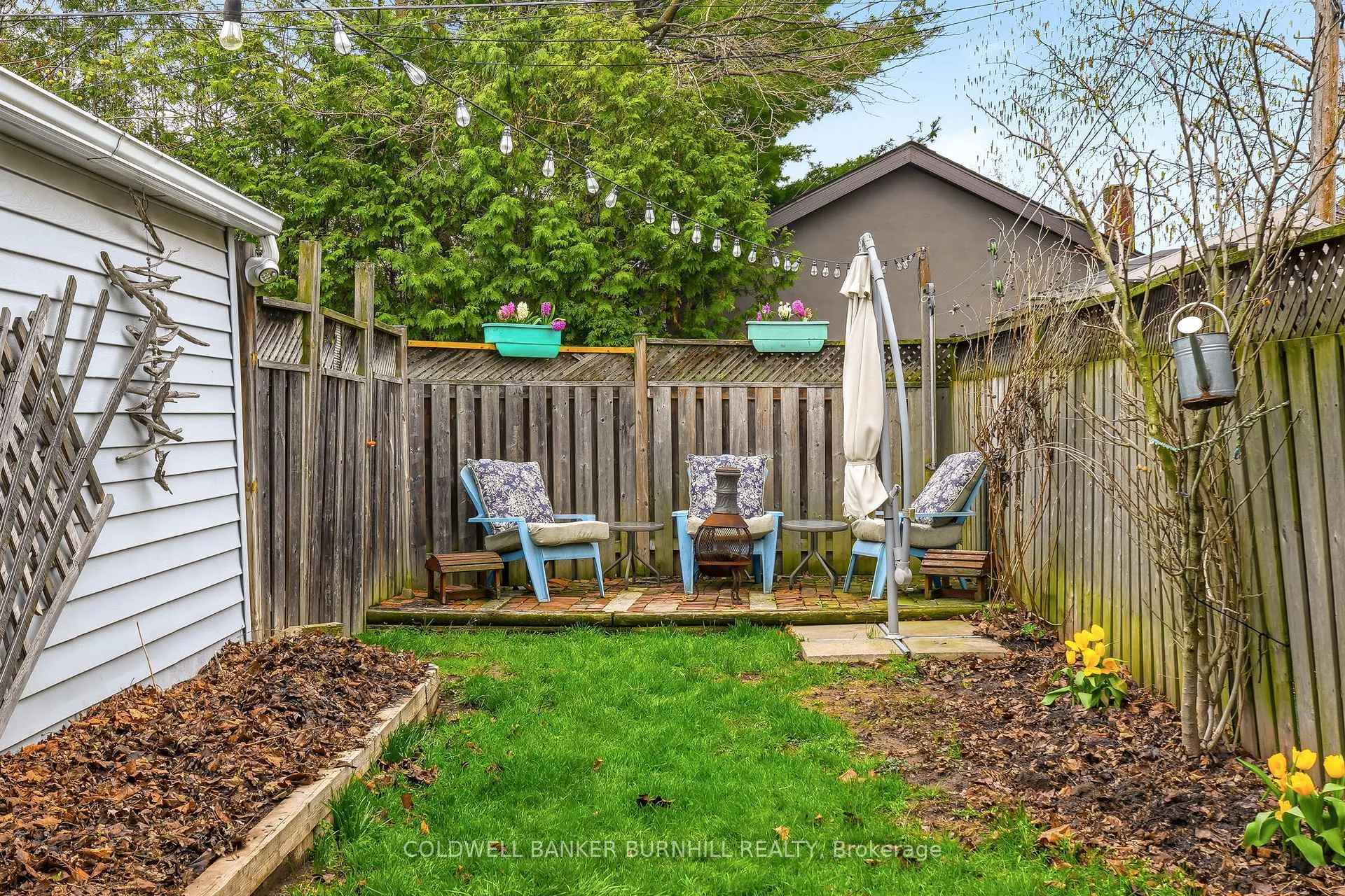 Photo 45 of 80 Weir Street N, Hamilton, Homeside — HOMEH