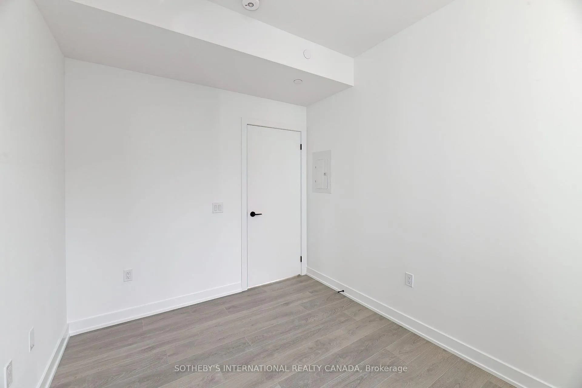 Photo 19 of Unit 1102S, 127 Broadway Avenue, Toronto, Mount Pleasant West — HOMEH