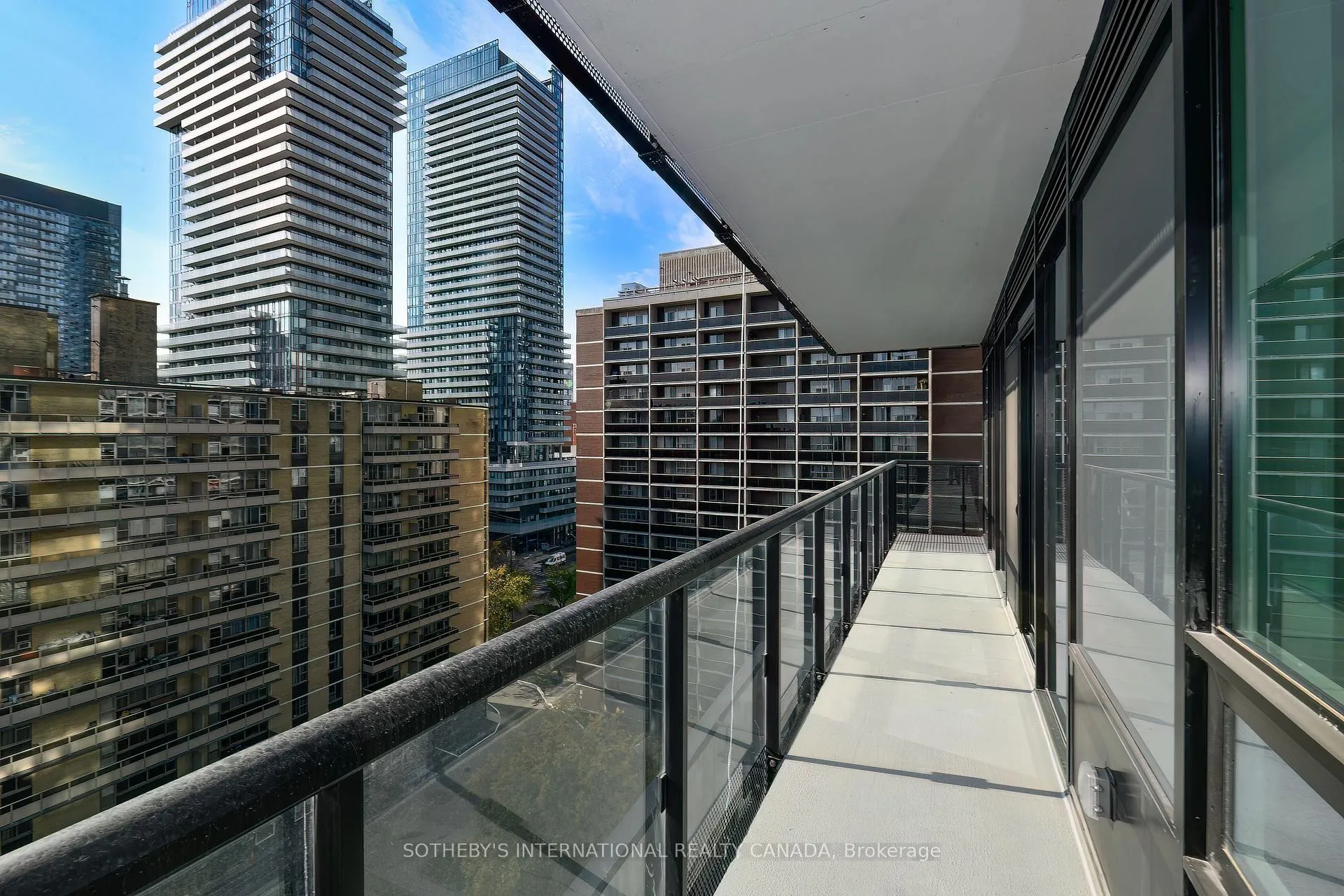 Photo 23 of Unit 1102S, 127 Broadway Avenue, Toronto, Mount Pleasant West — HOMEH