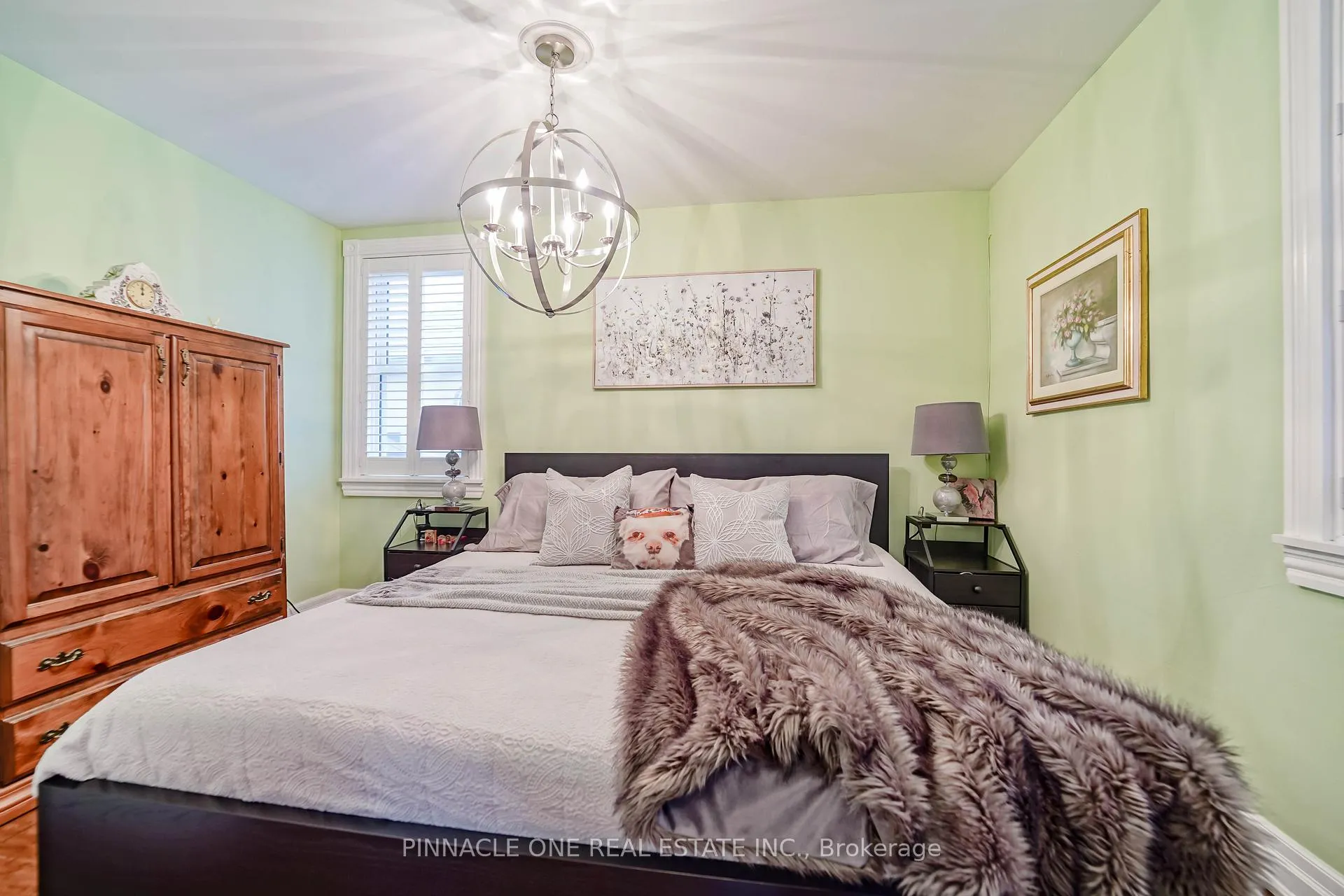 Photo 20 of 804 Byron Street S, Whitby, Downtown Whitby — HOMEH