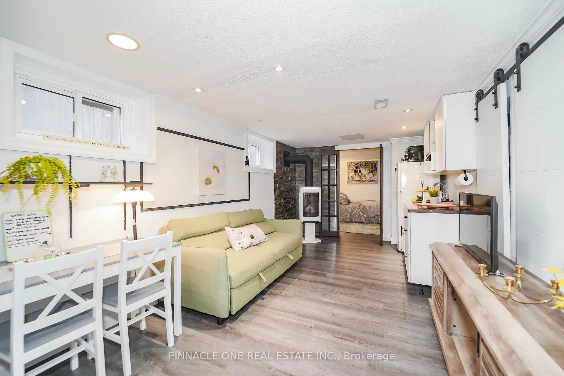 Photo 30 of 804 Byron Street S, Whitby, Downtown Whitby — HOMEH