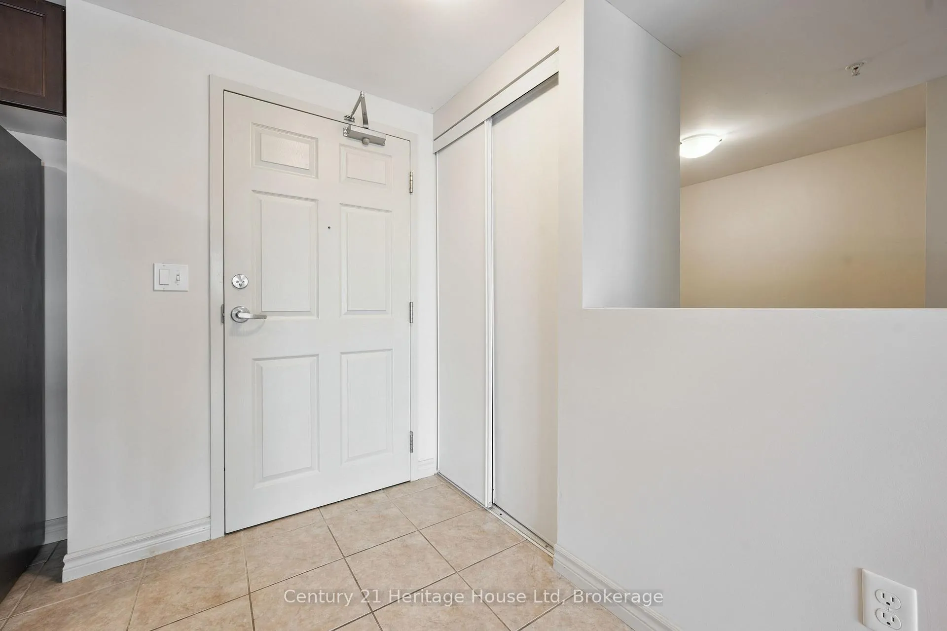 Photo 7 of Unit 206, 60 Lynnmore Street, Guelph, Pineridge/Westminster Woods — HOMEH