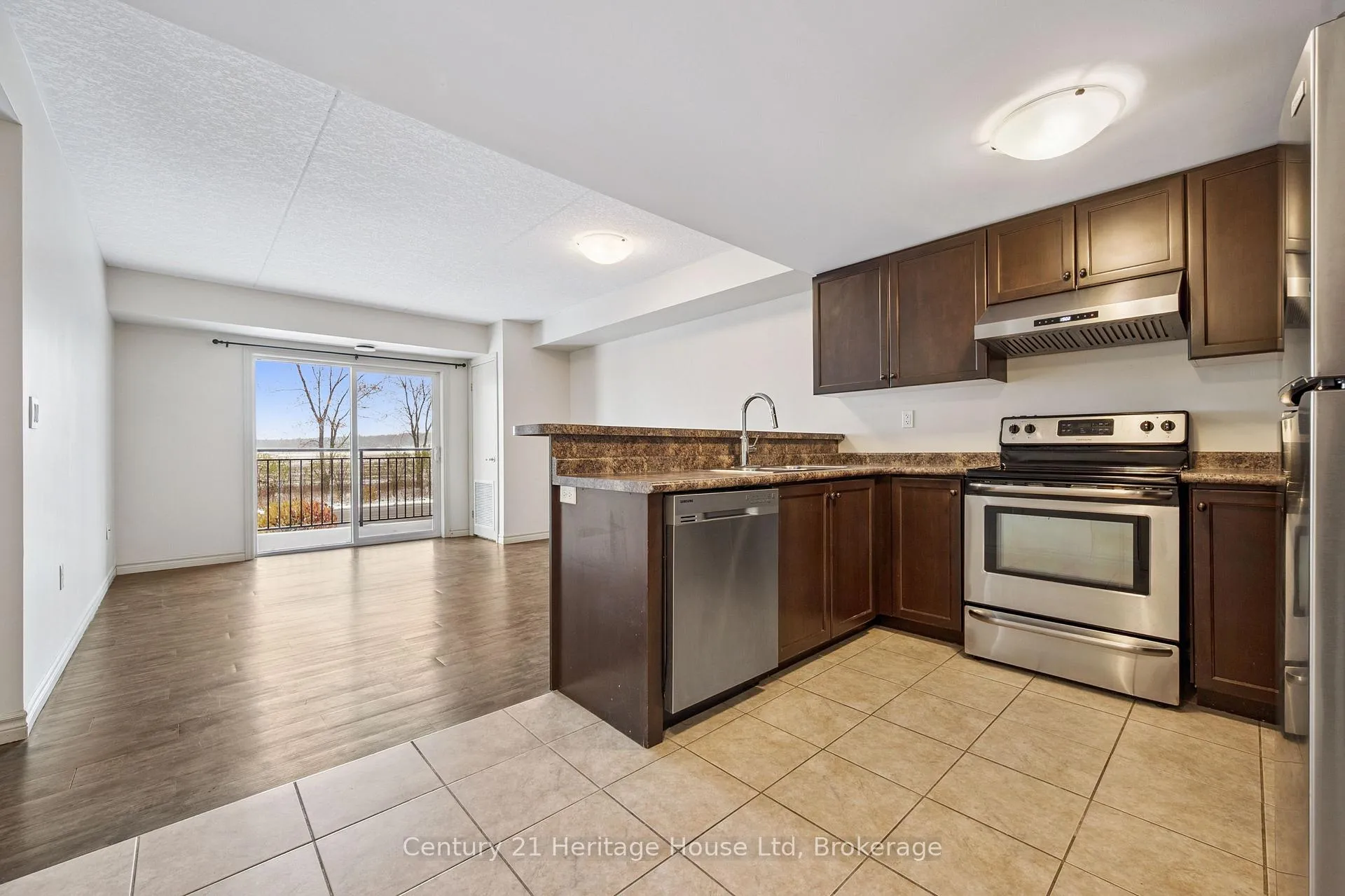 Photo 9 of Unit 206, 60 Lynnmore Street, Guelph, Pineridge/Westminster Woods — HOMEH