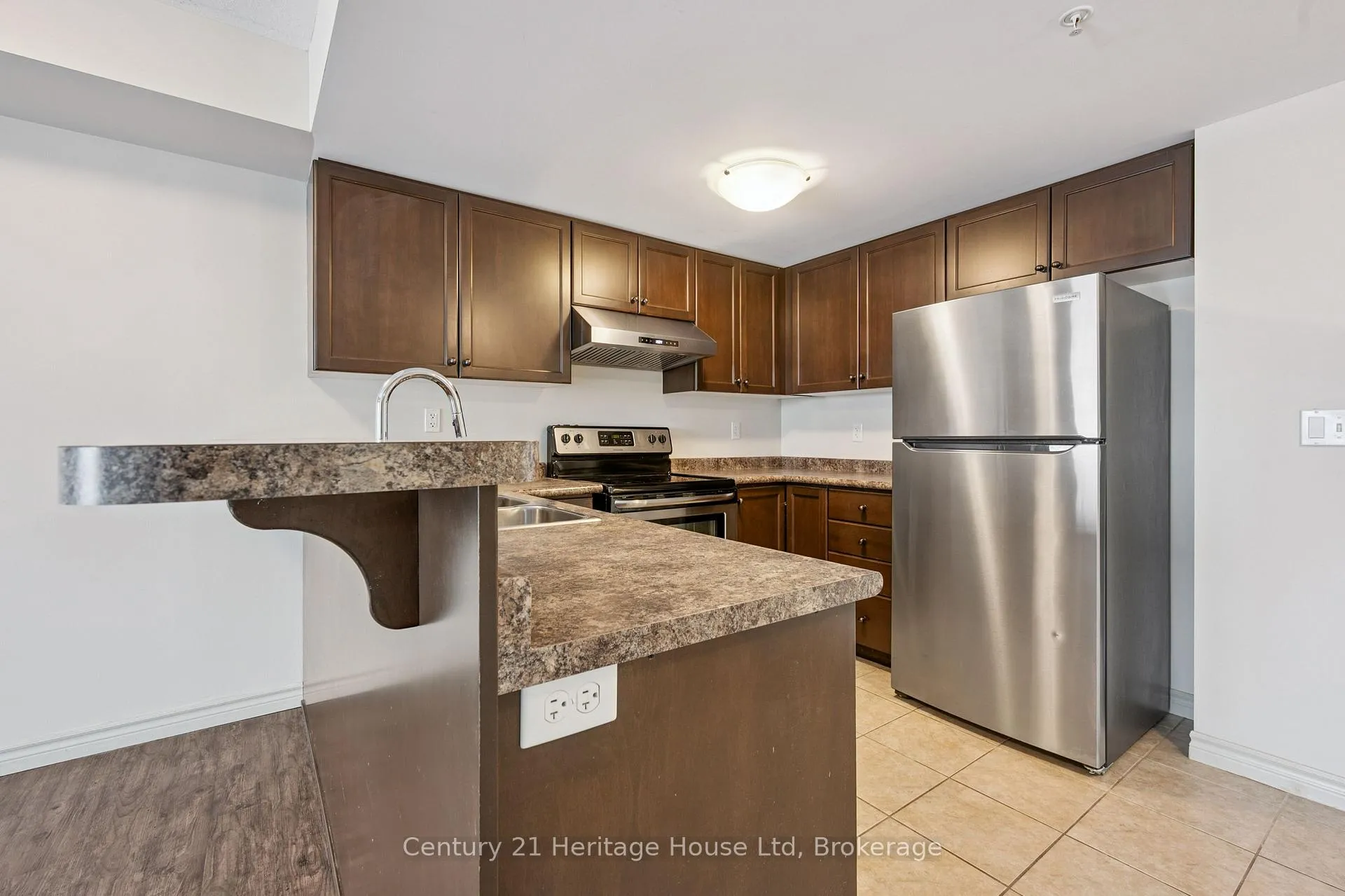 Photo 15 of Unit 206, 60 Lynnmore Street, Guelph, Pineridge/Westminster Woods — HOMEH