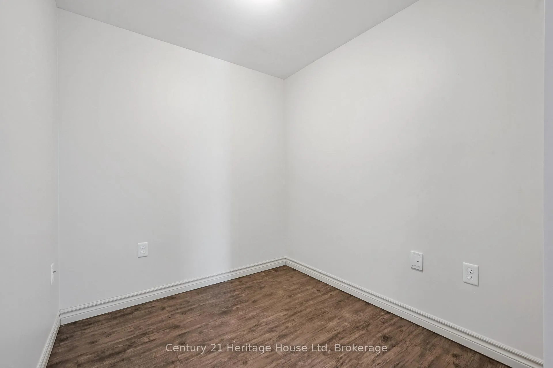 Photo 19 of Unit 206, 60 Lynnmore Street, Guelph, Pineridge/Westminster Woods — HOMEH