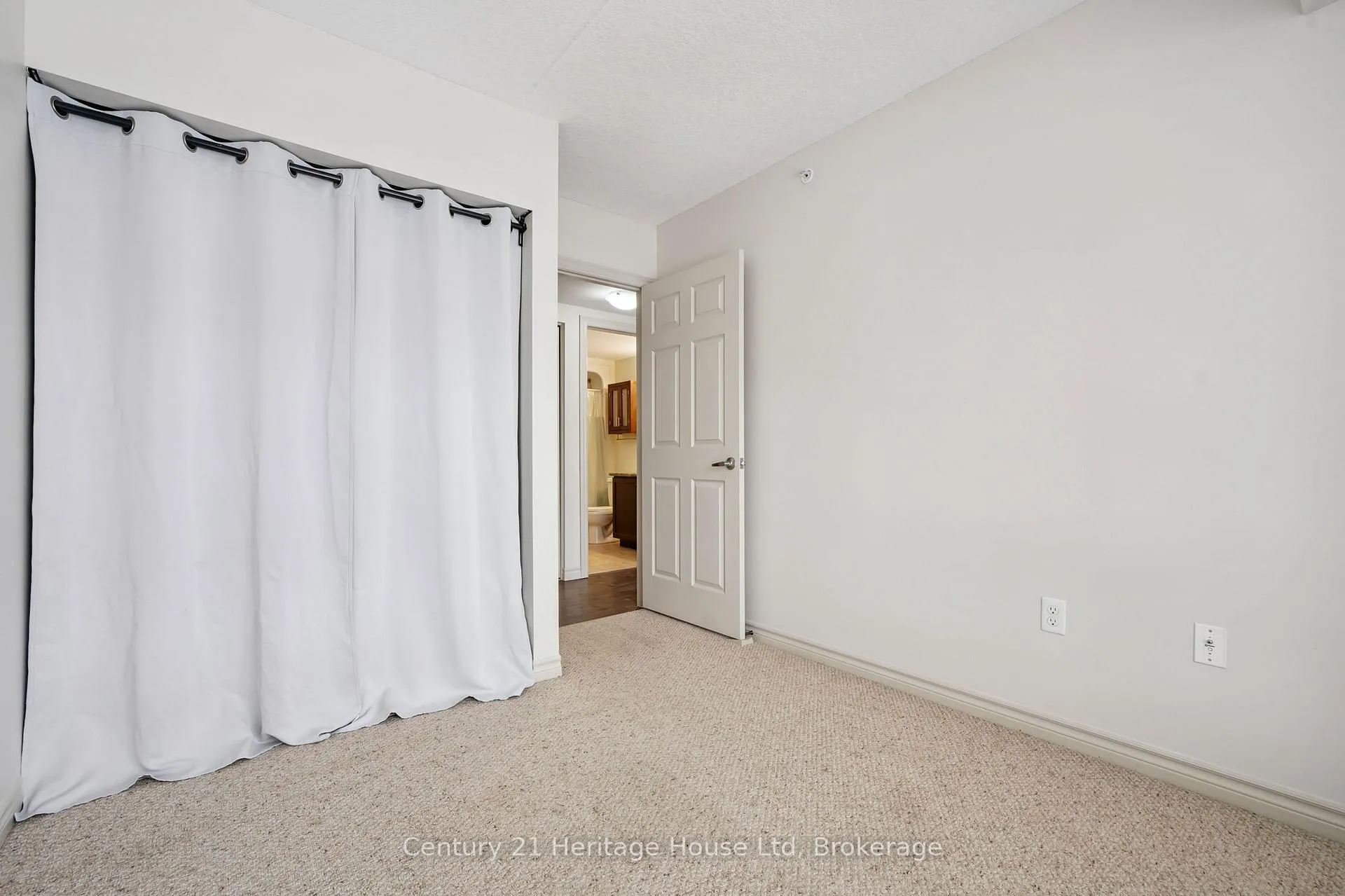 Photo 25 of Unit 206, 60 Lynnmore Street, Guelph, Pineridge/Westminster Woods — HOMEH