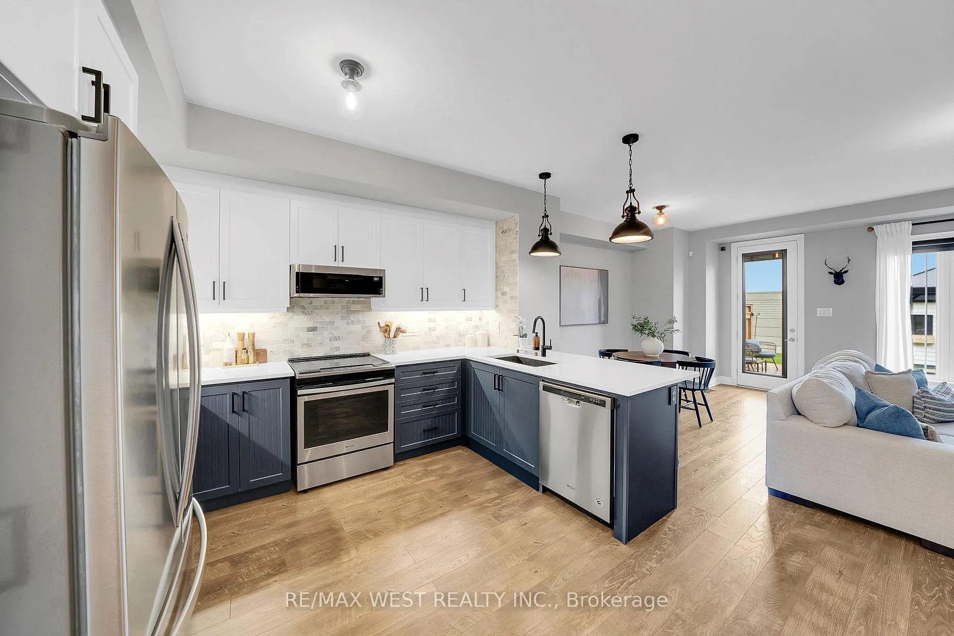Photo 9 of 173 Walker Boulevard, New Tecumseth, Alliston — HOMEH