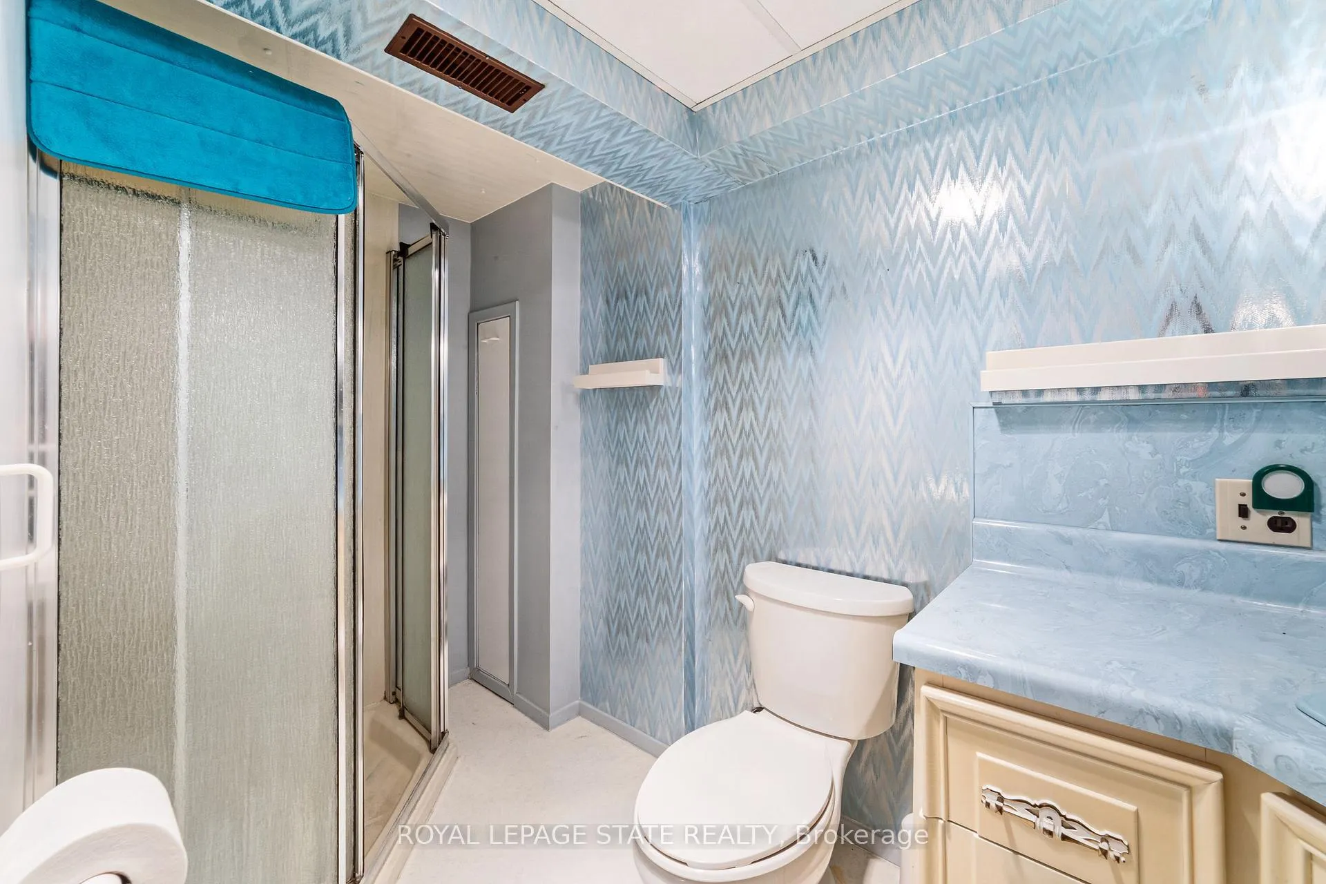 Photo 24 of 20 Burwell Avenue, Hamilton, Stoney Creek — HOMEH