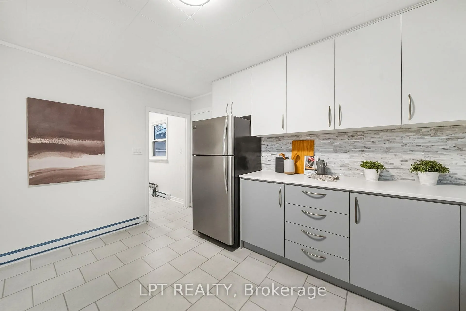 Photo 4 of 1307B Thorah Concession Rd 9, Brock, Beaverton — HOMEH