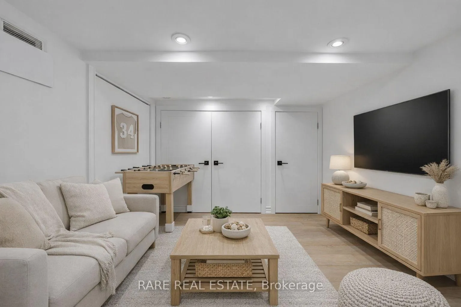 Photo 23 of 283 Chisholm Avenue, Toronto, Woodbine-Lumsden — HOMEH