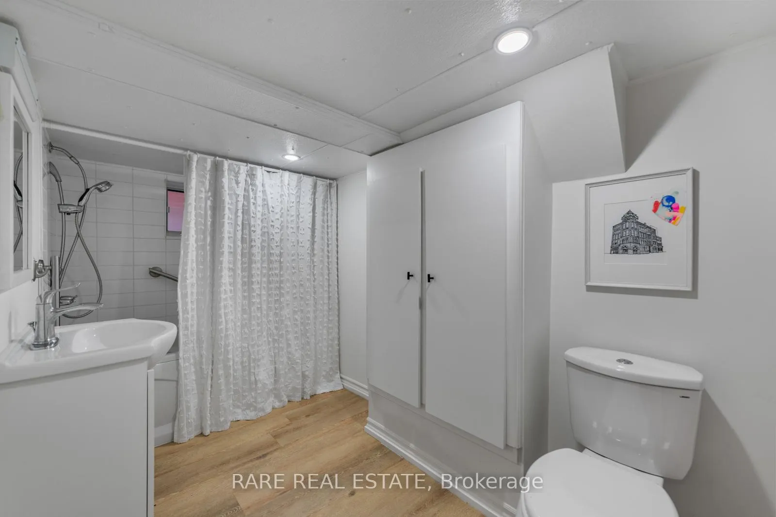 Photo 24 of 283 Chisholm Avenue, Toronto, Woodbine-Lumsden — HOMEH