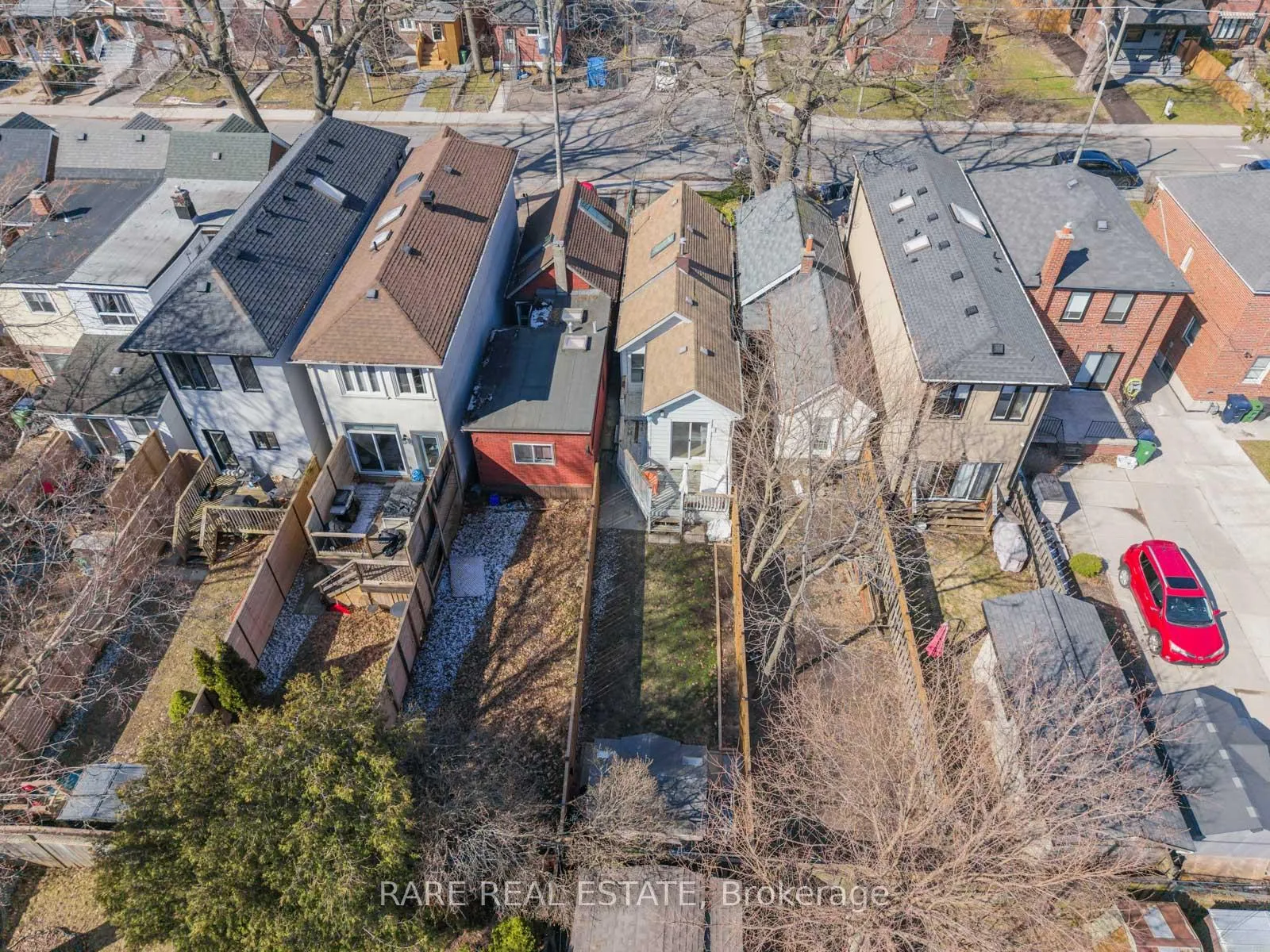 Photo 25 of 283 Chisholm Avenue, Toronto, Woodbine-Lumsden — HOMEH