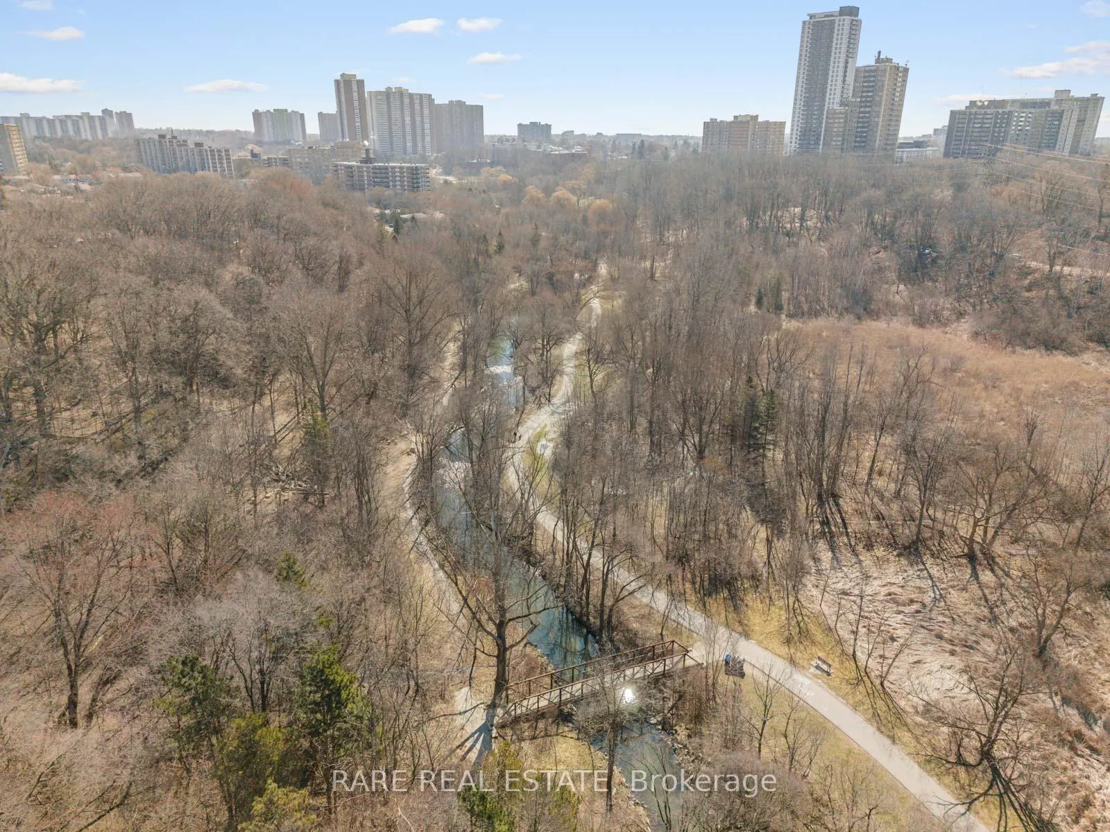 Photo 27 of 283 Chisholm Avenue, Toronto, Woodbine-Lumsden — HOMEH