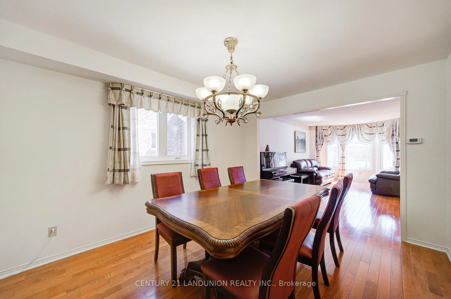 Photo 11 of 49 John Stiver Crescent, Markham, Buttonville — HOMEH