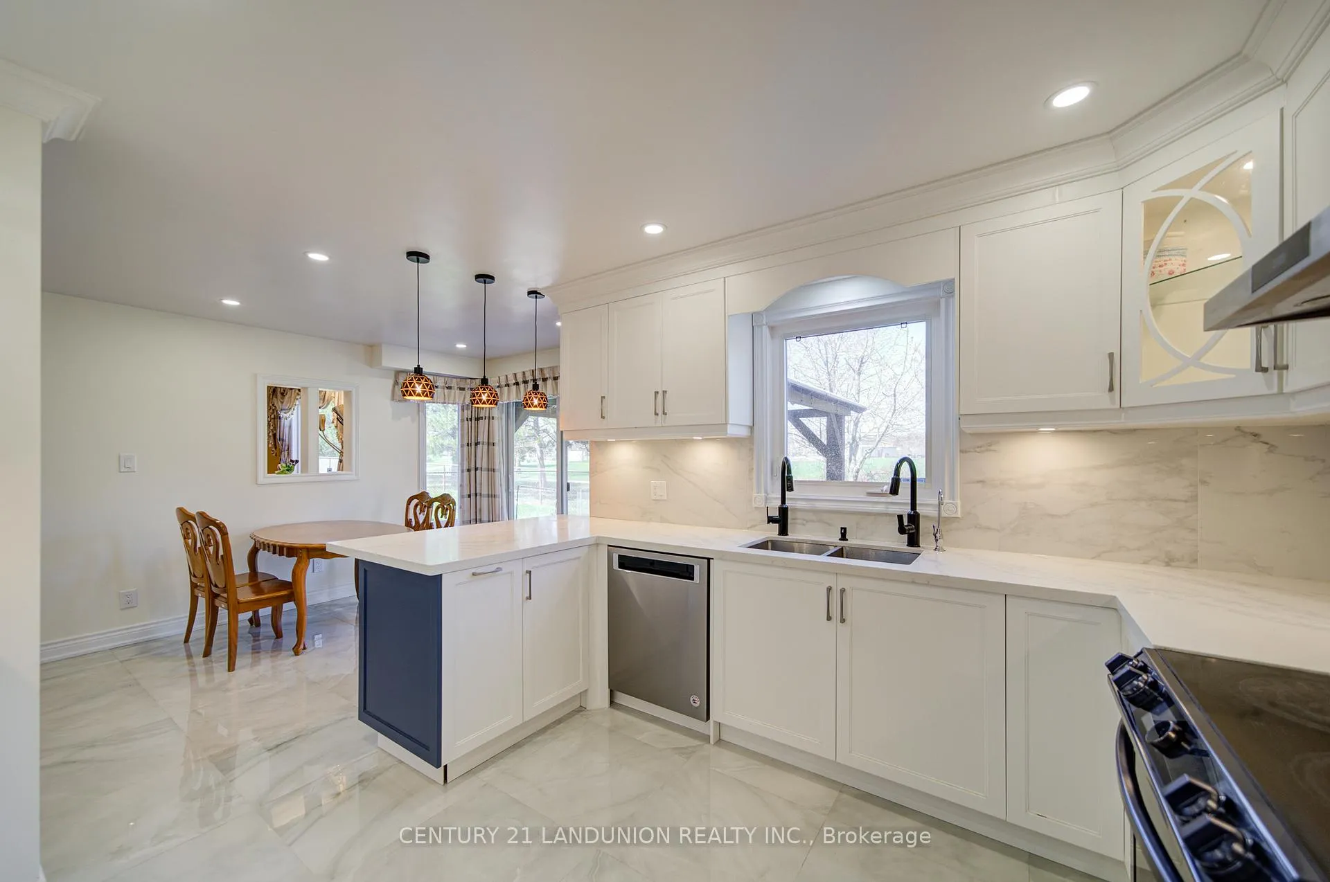Photo 21 of 49 John Stiver Crescent, Markham, Buttonville — HOMEH