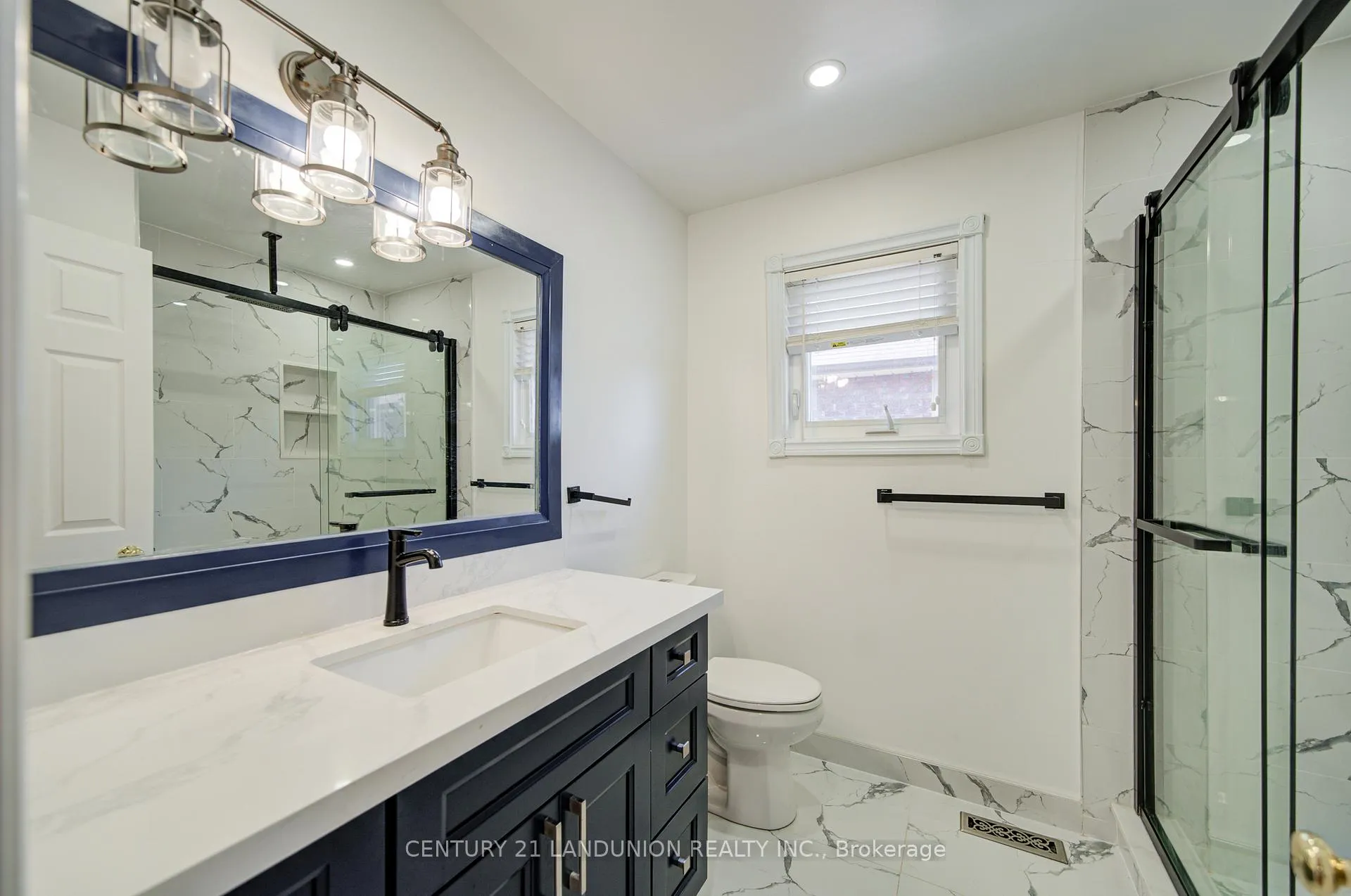 Photo 41 of 49 John Stiver Crescent, Markham, Buttonville — HOMEH