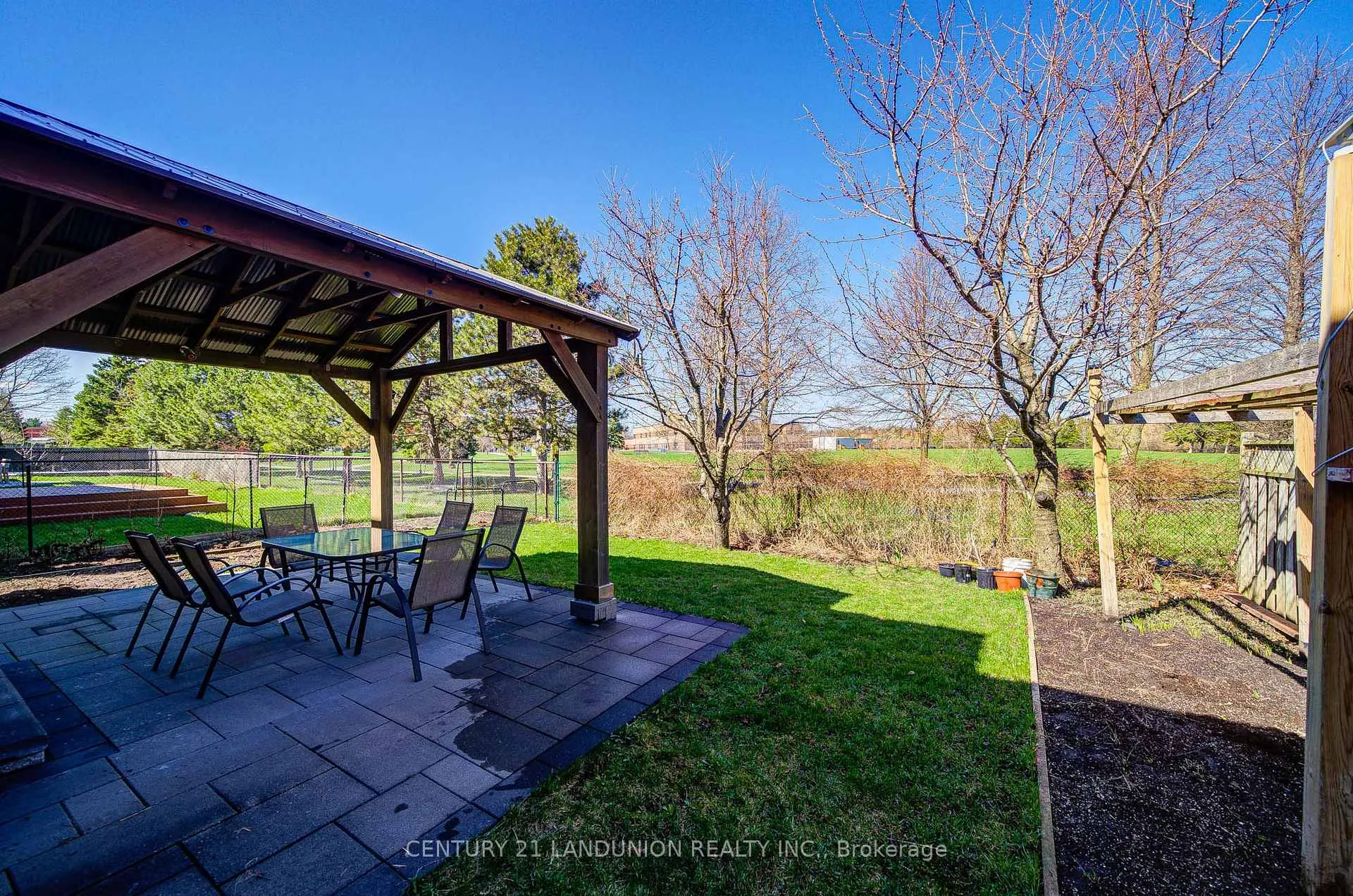Photo 50 of 49 John Stiver Crescent, Markham, Buttonville — HOMEH