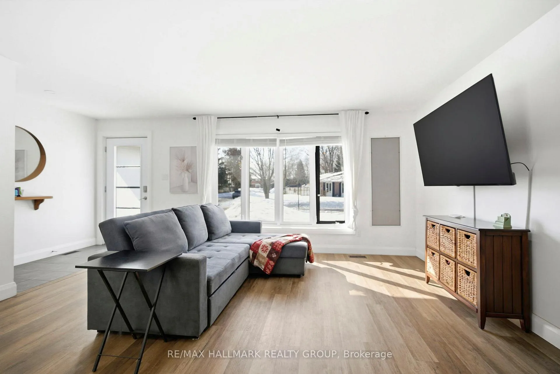 Photo 4 of 465 Joseph Street, Carleton Place — HOMEH