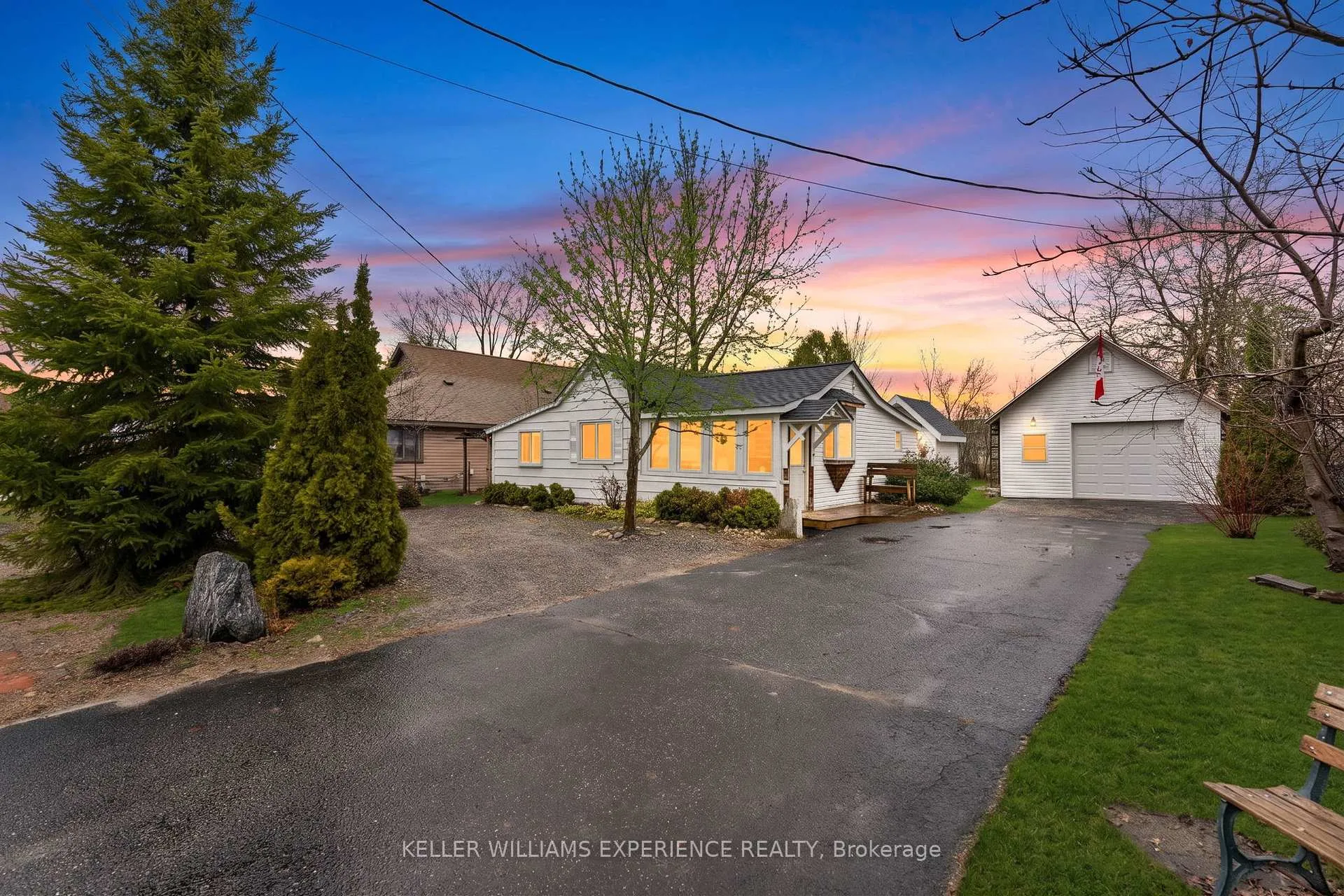 Photo 1 of 520 First Street N, Gravenhurst, Muskoka (S) — HOMEH
