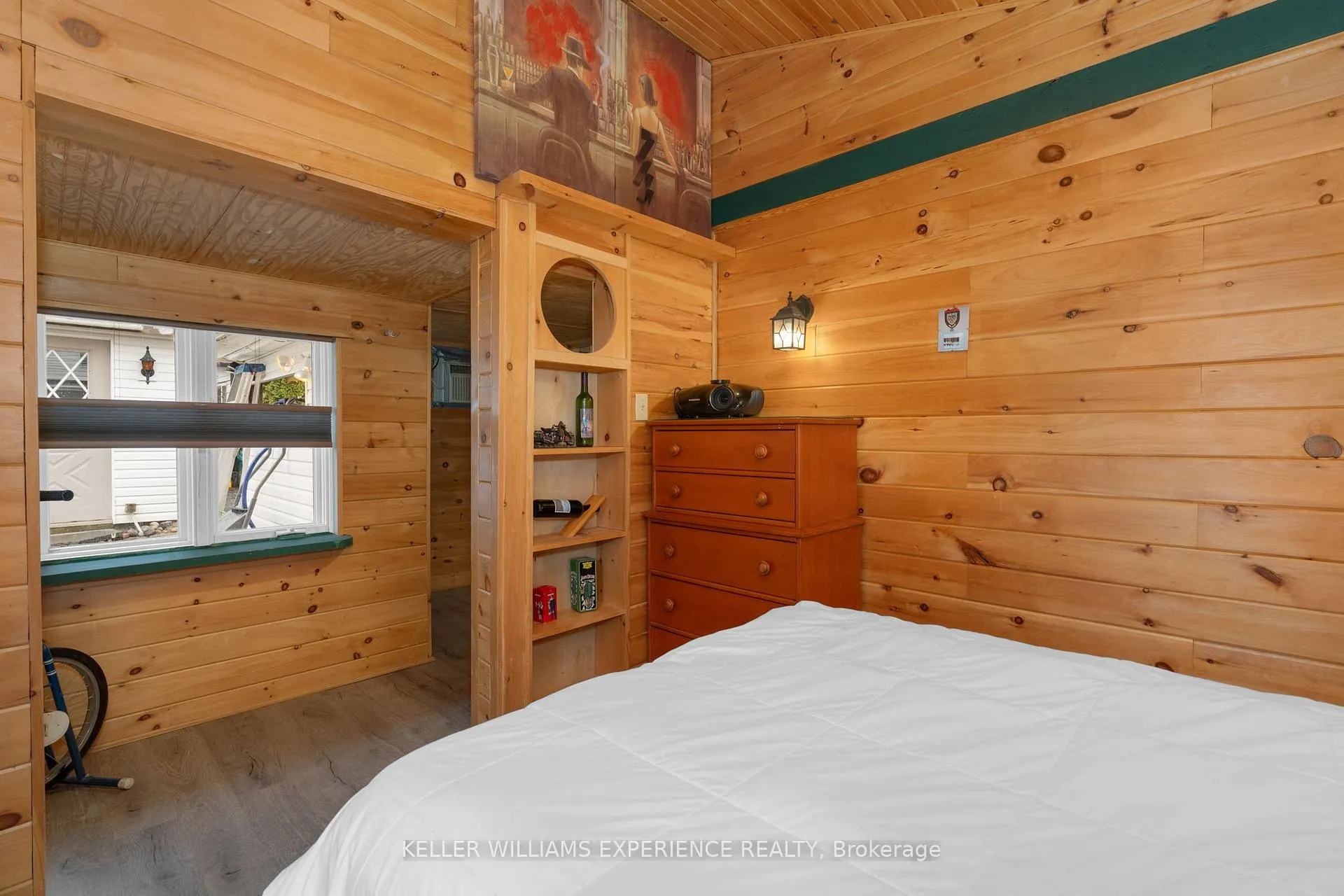 Photo 9 of 520 First Street N, Gravenhurst, Muskoka (S) — HOMEH