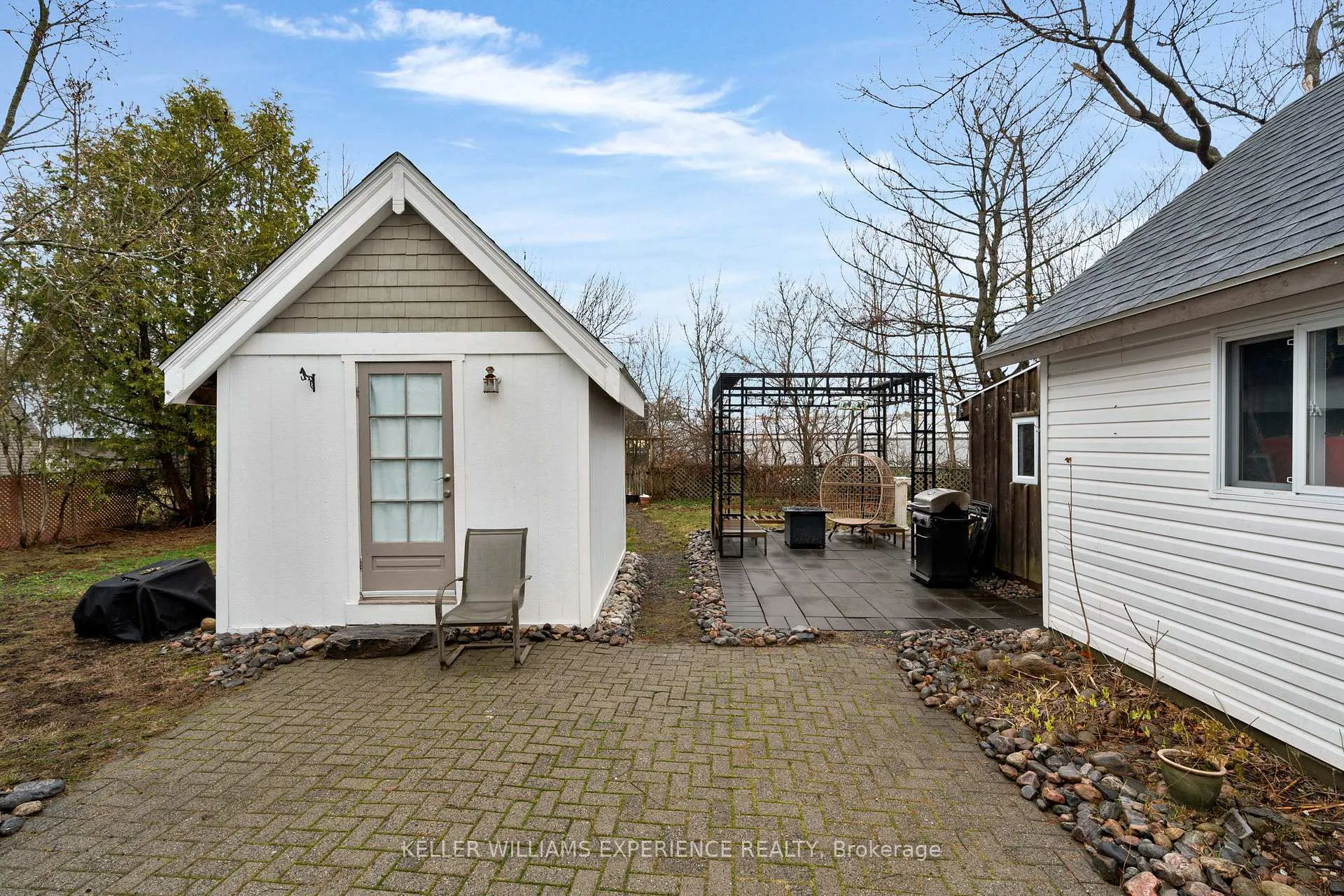 Photo 13 of 520 First Street N, Gravenhurst, Muskoka (S) — HOMEH
